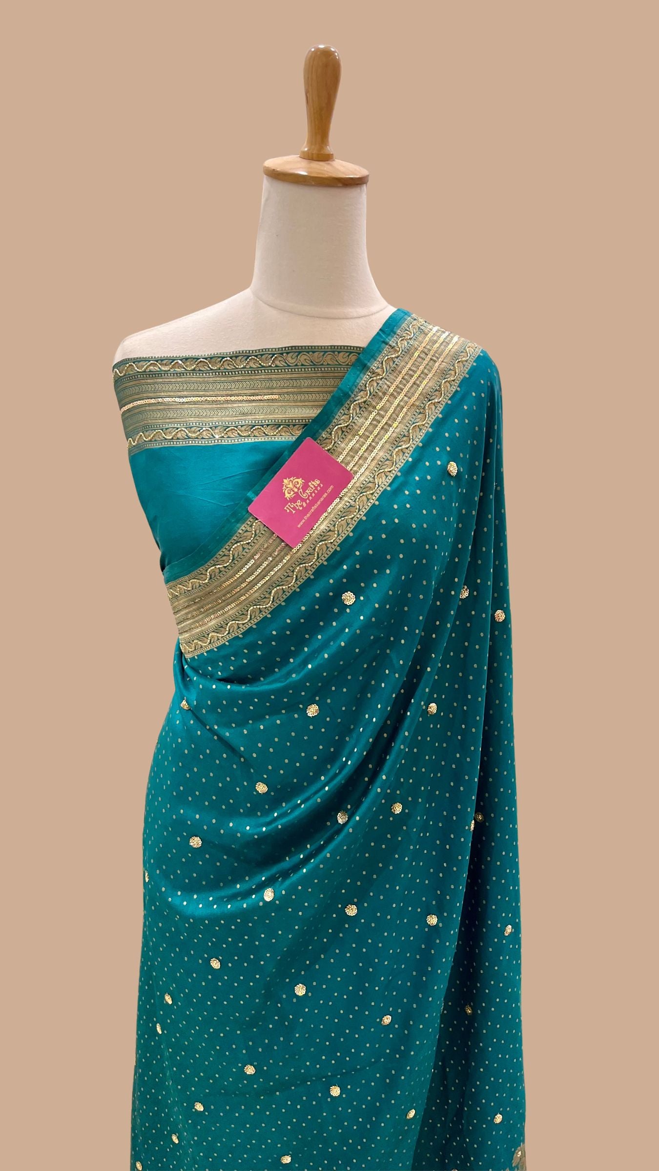 Pure Katan Silk Handloom Banarasi Saree - Chunri Buti with Sequence Cut Dana Work