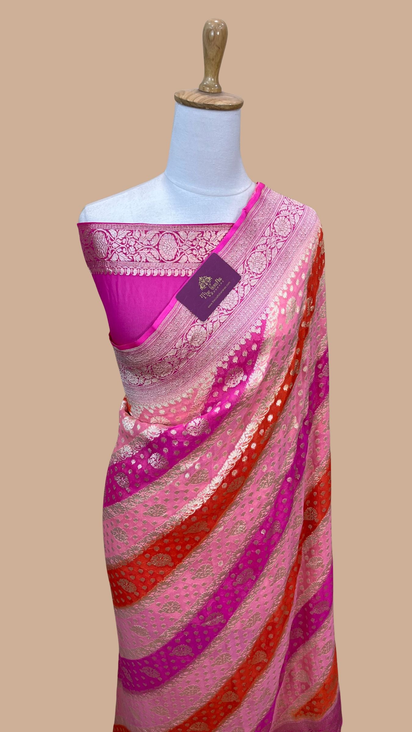 Khaddi Georgette Handloom Banarasi Saree - Water Zari