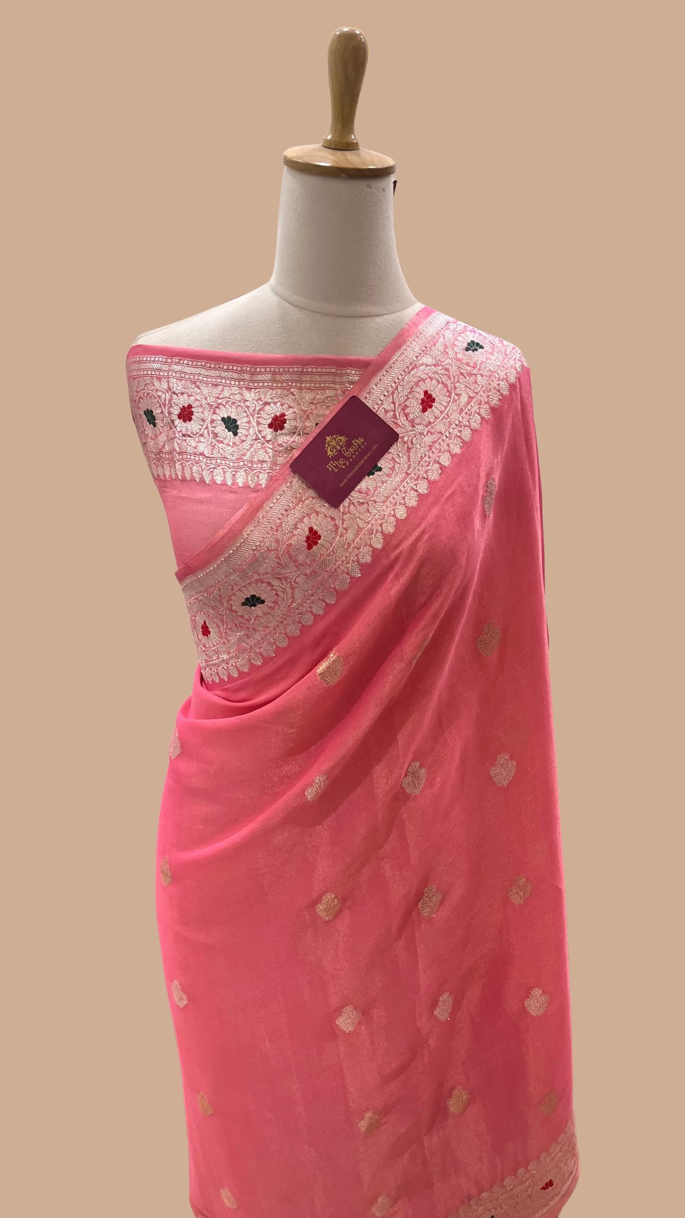 Tissue Georgette Handloom Banarasi Saree - with kadhua Meenakari Motifs