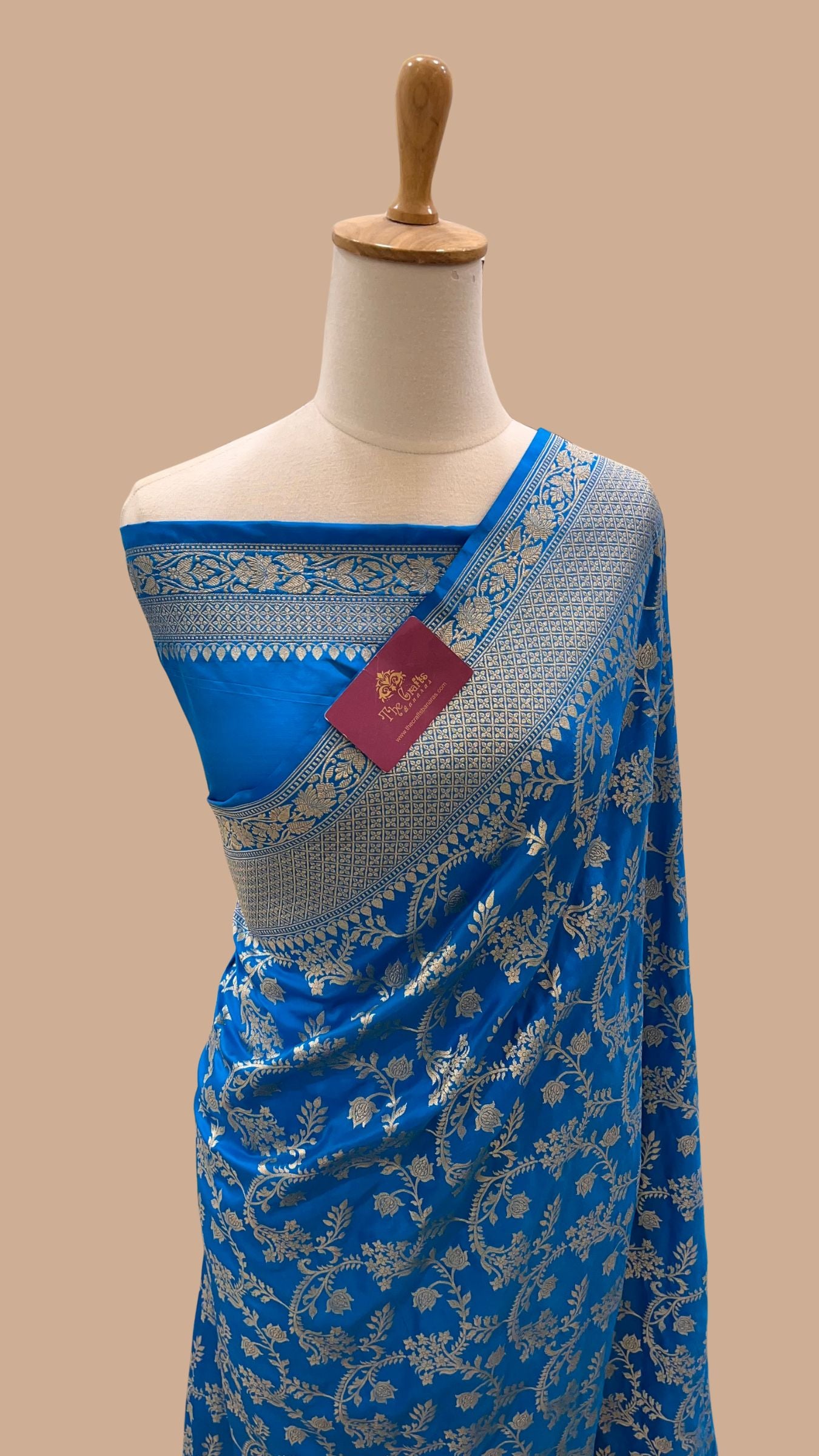 Pure Katan Silk Handloom Banarasi Saree - Jaal work