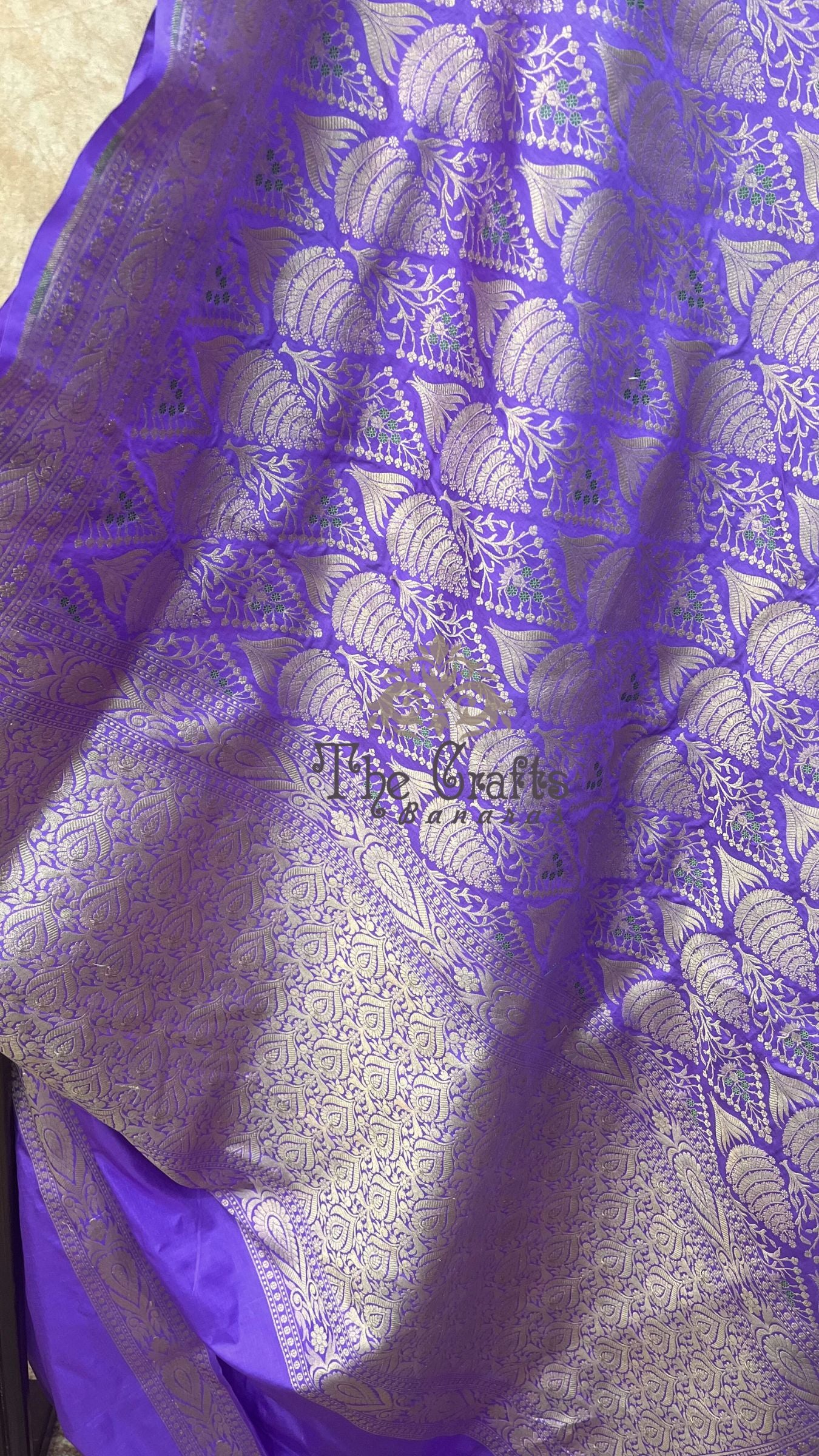 Pure Katan Silk Handloom Banarasi Saree - Tanchui Brocade Meena