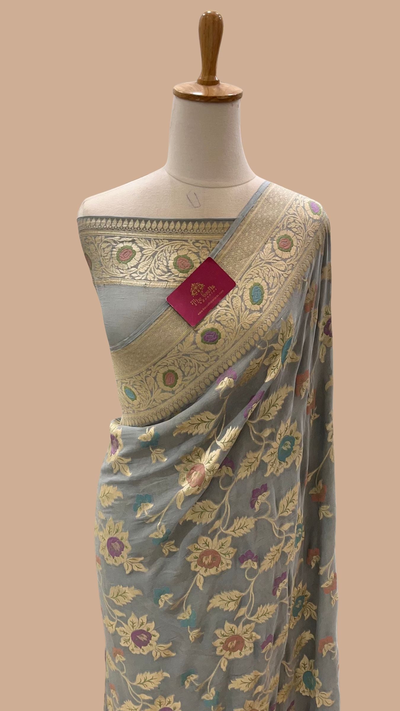 Khaddi Georgette Handloom Banarasi Saree - Jaal with Meenakari