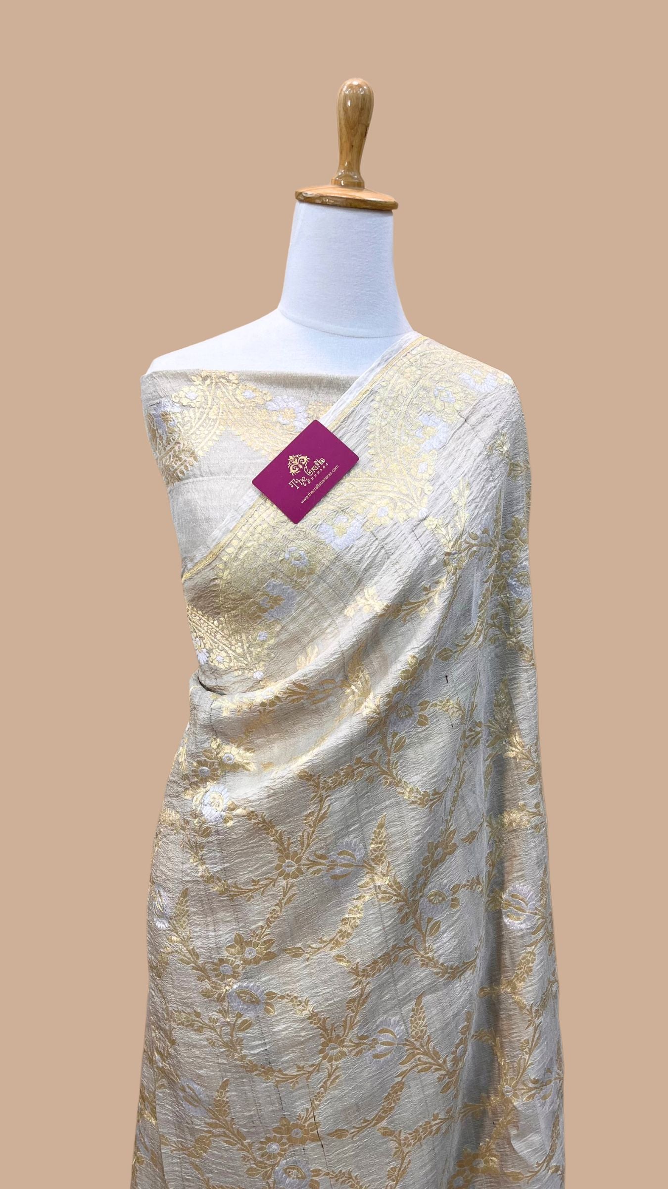 Tussar Georgette Handloom Banarasi Saree - Meenakari