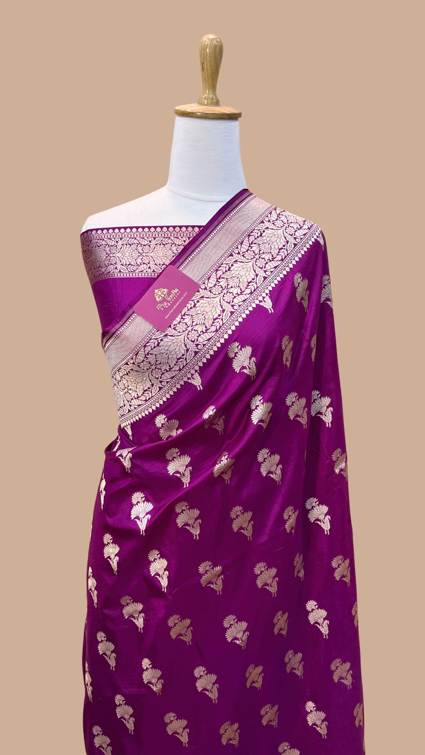 Pure Katan Silk Handloom Banarasi Saree - Jaal work