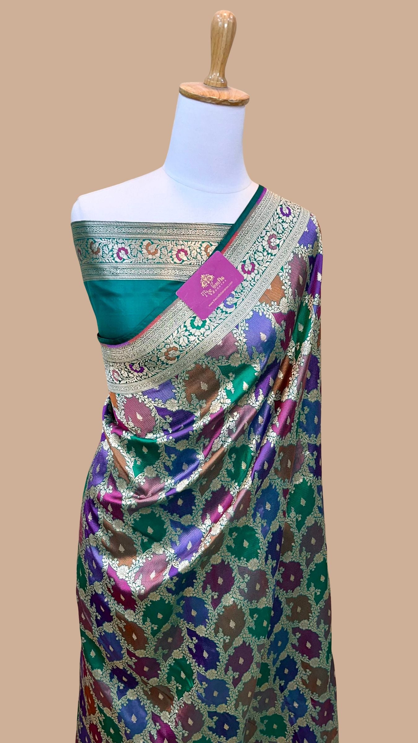 Rangkat Pure Katan Silk Handloom Banarasi Saree - All over Jaal work