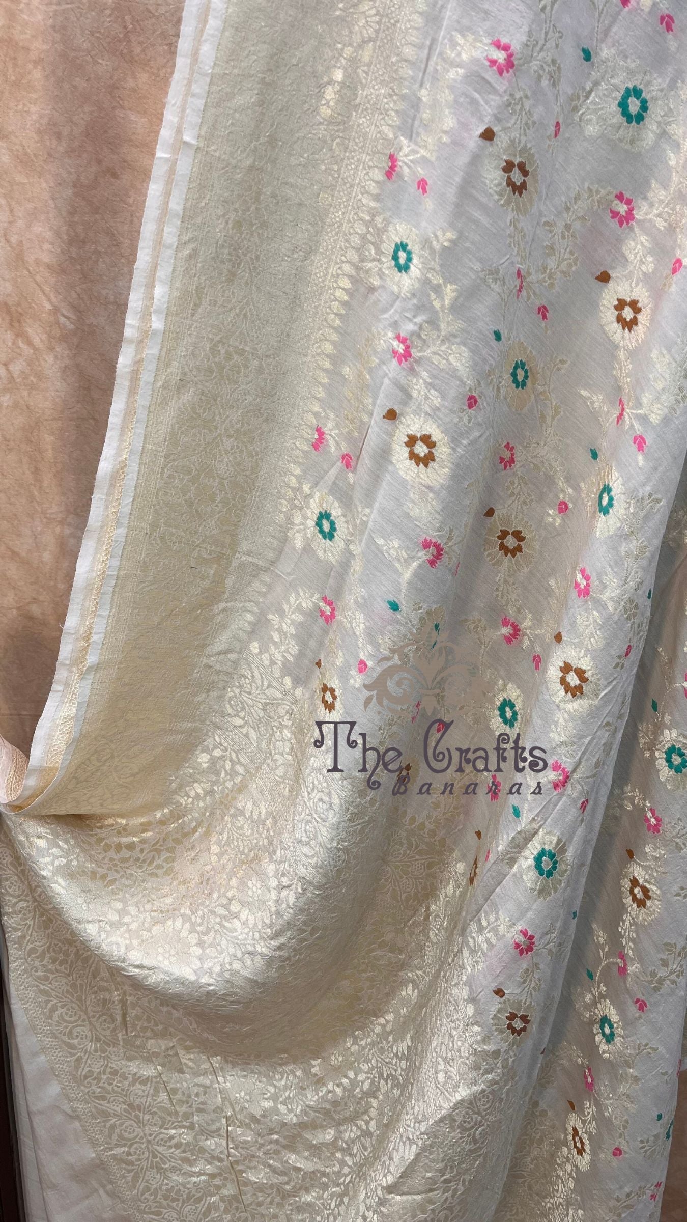 Pure Munga Silk Handloom Banarasi Saree - Meenakari