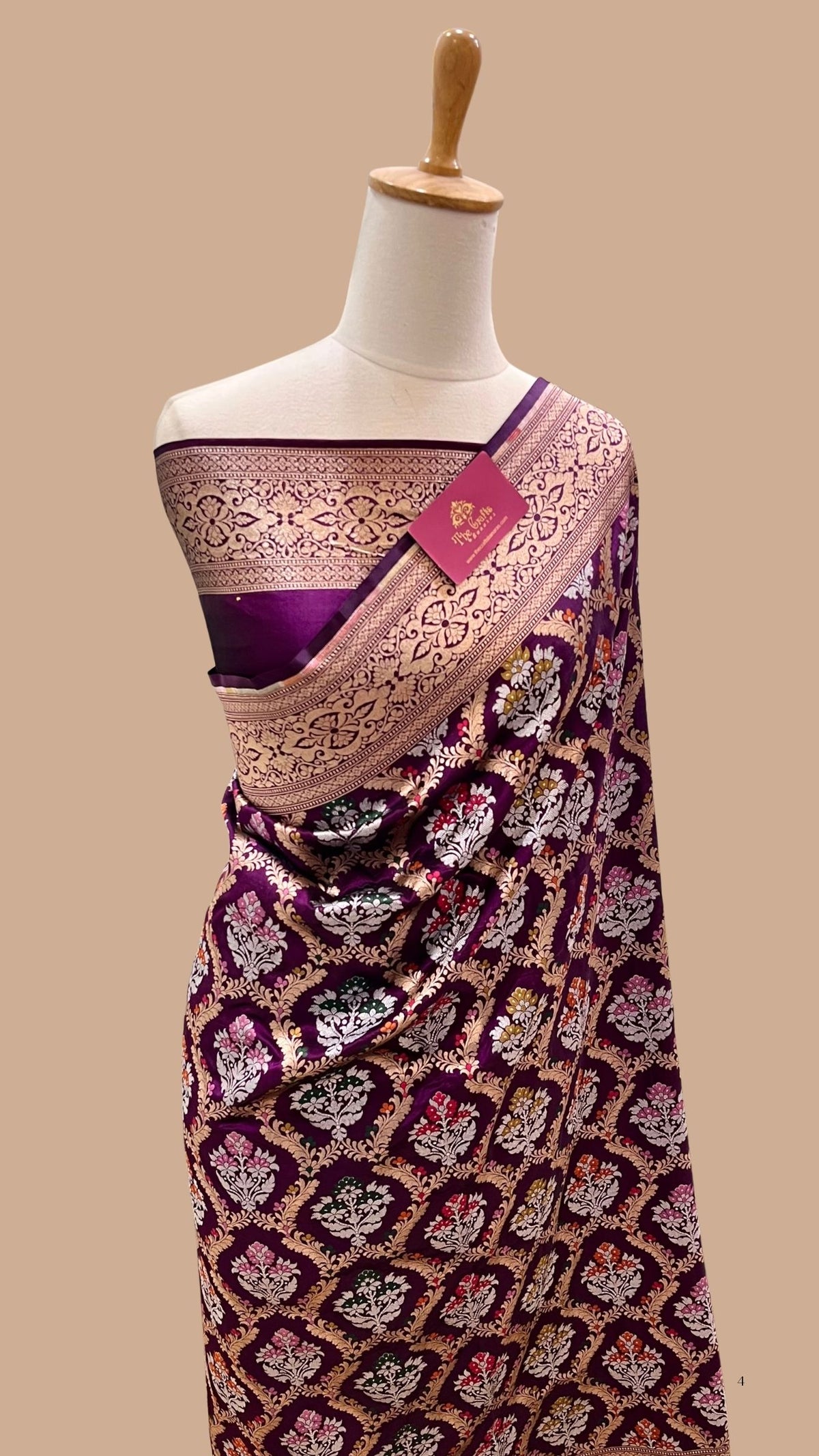 Pure Katan Silk Handloom Banarasi Saree - Jaal Work with Meenakari