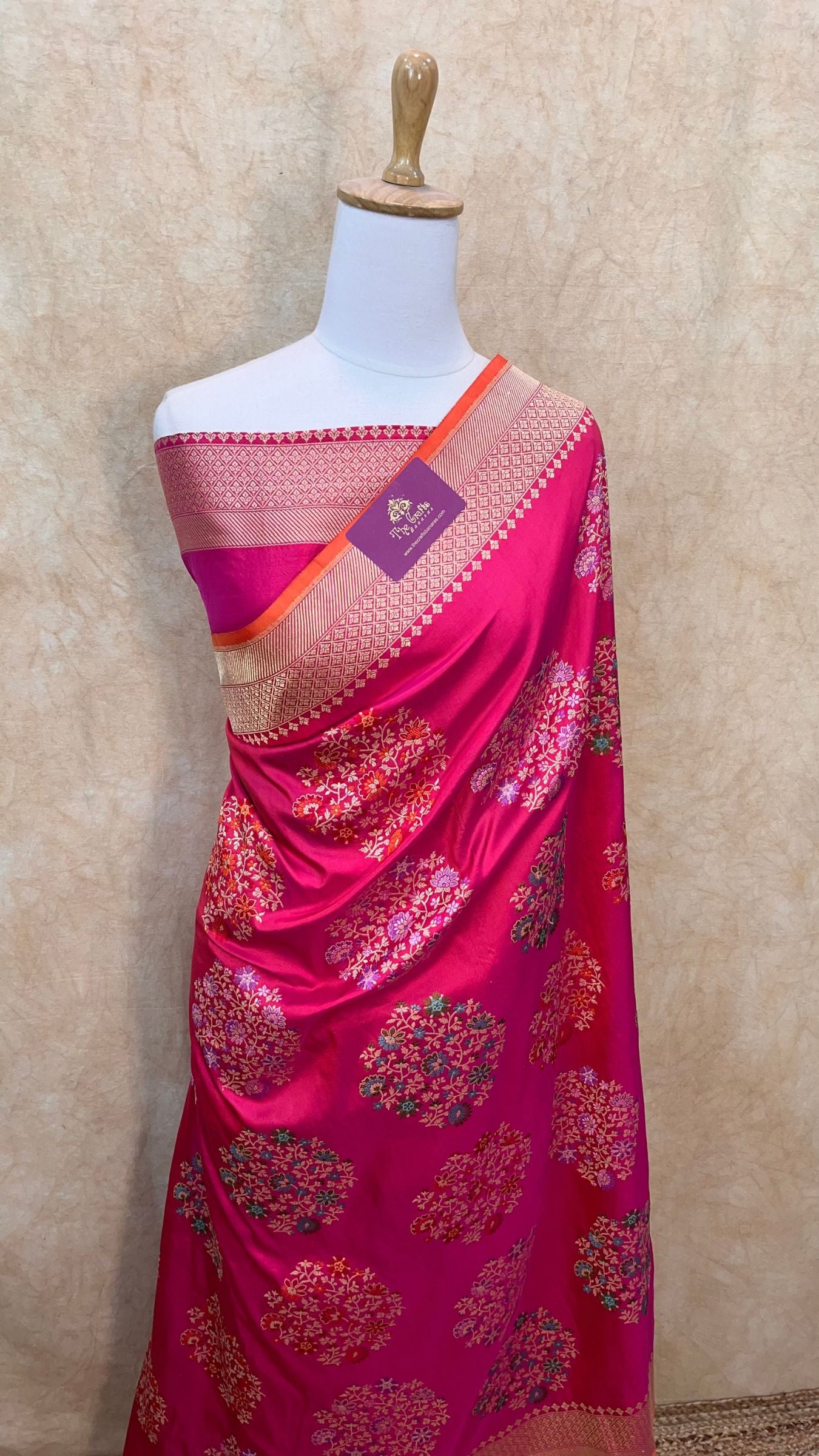 Pure Katan Silk Handloom Banarasi Saree - All Over Kadiyal Jaal Work
