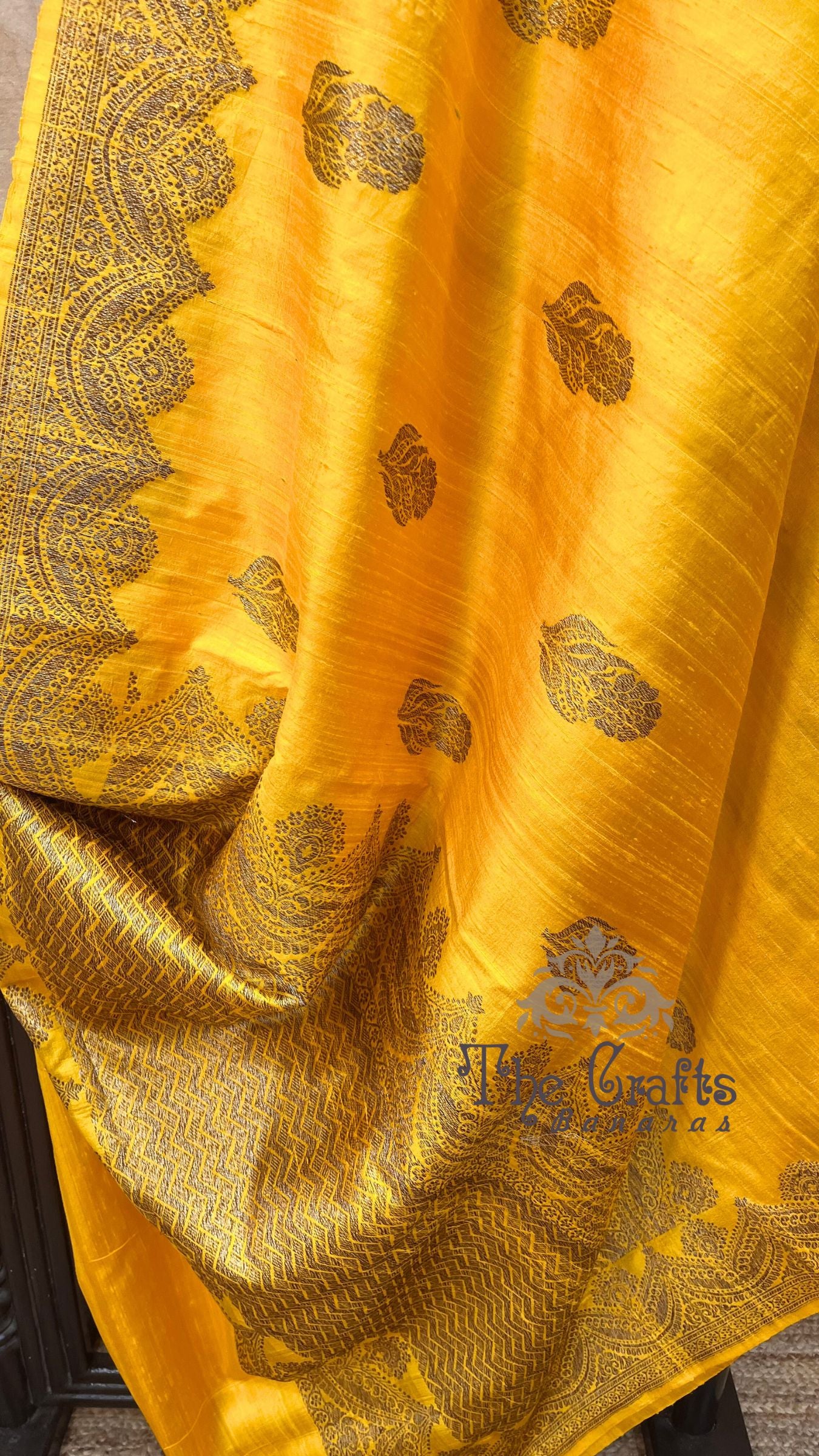 Pure Raw Silk Handloom Banarasi Saree