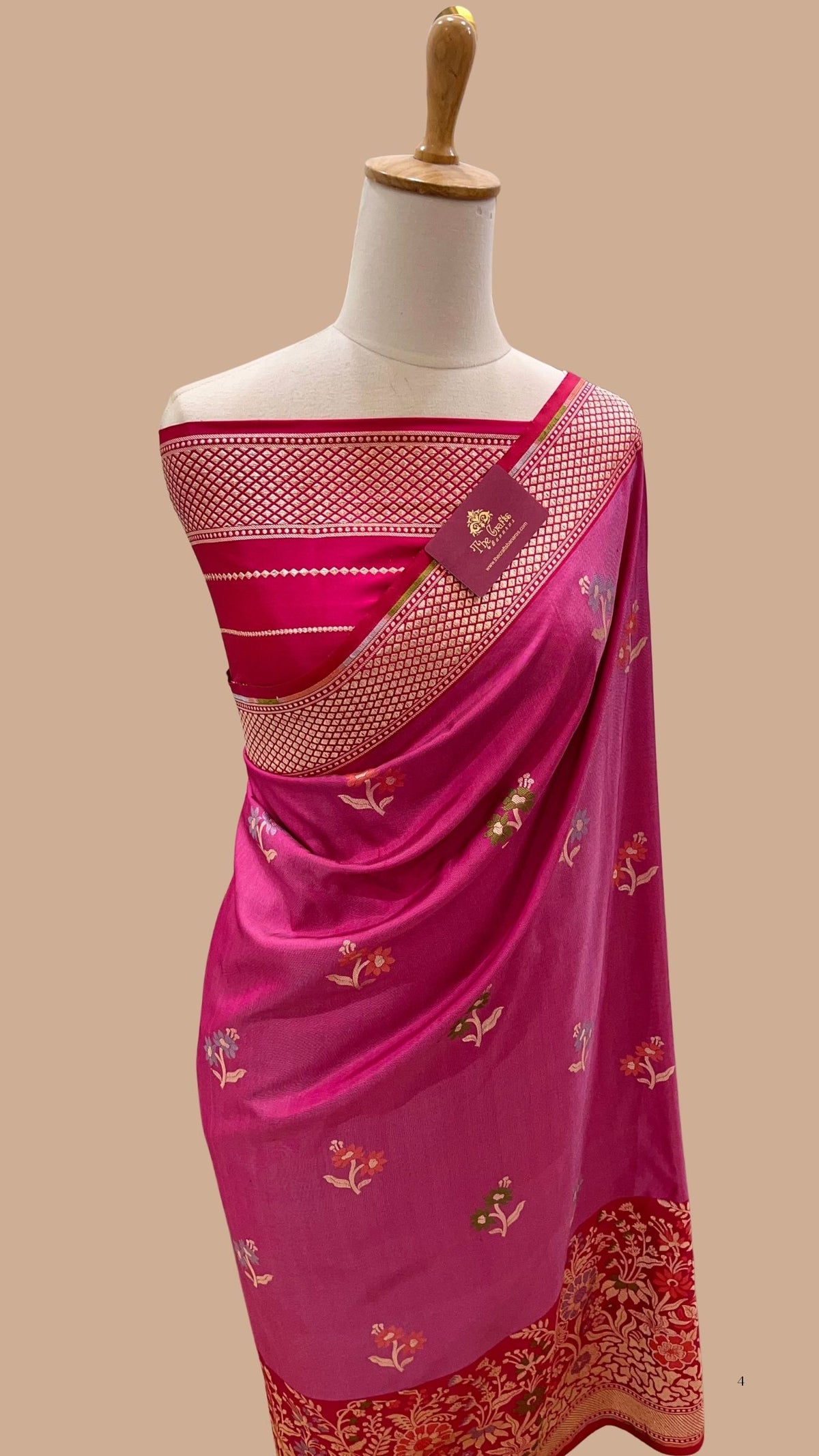 Pure Ektara Katan Silk Handloom Banarasi Saree - with kadhua meenakari motifs