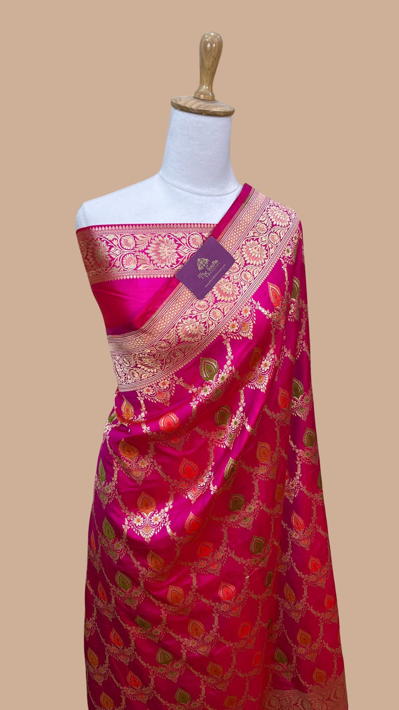 Pure Katan Silk Handloom Banarasi Saree - Jaal With Meenakari