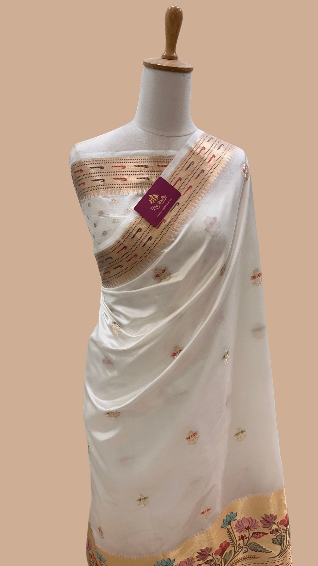Pure Mango Silk Handloom Banarasi Saree - with Paithani Border
