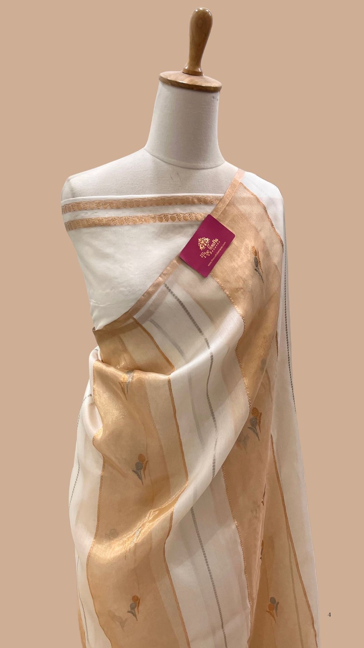 Pure Kora Tissue Silk Handloom Banarasi Saree- Kadhua Motifs