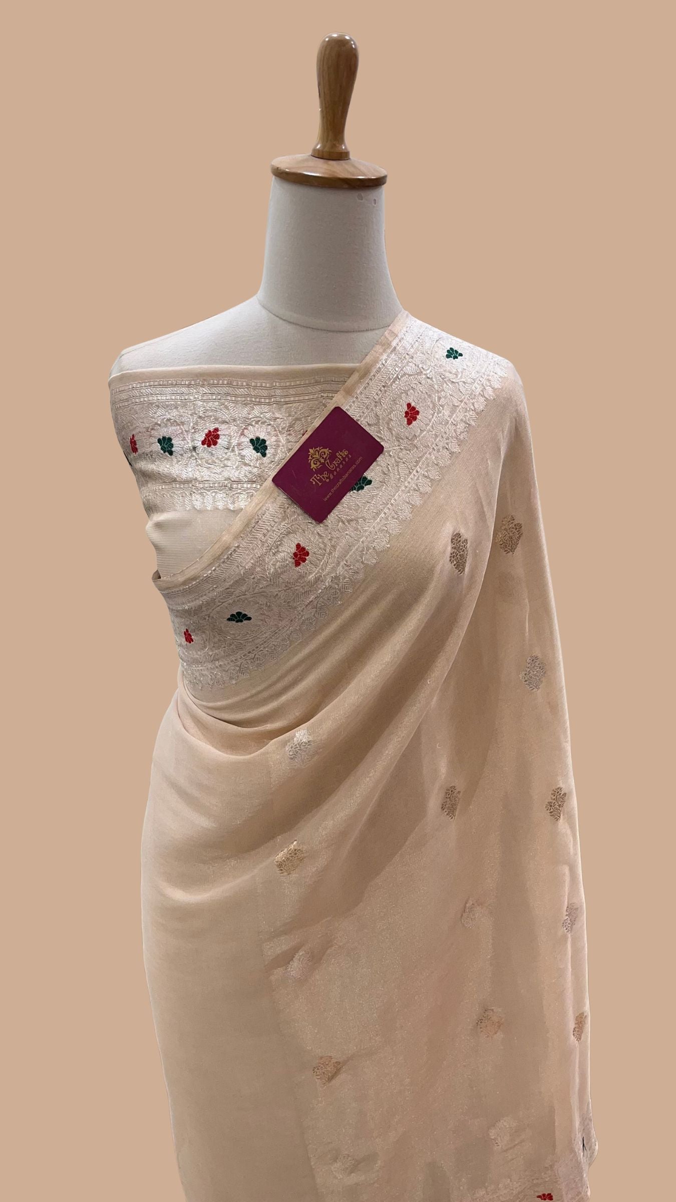 Tissue Georgette Handloom Banarasi Saree - with kadhua Meenakari Motifs