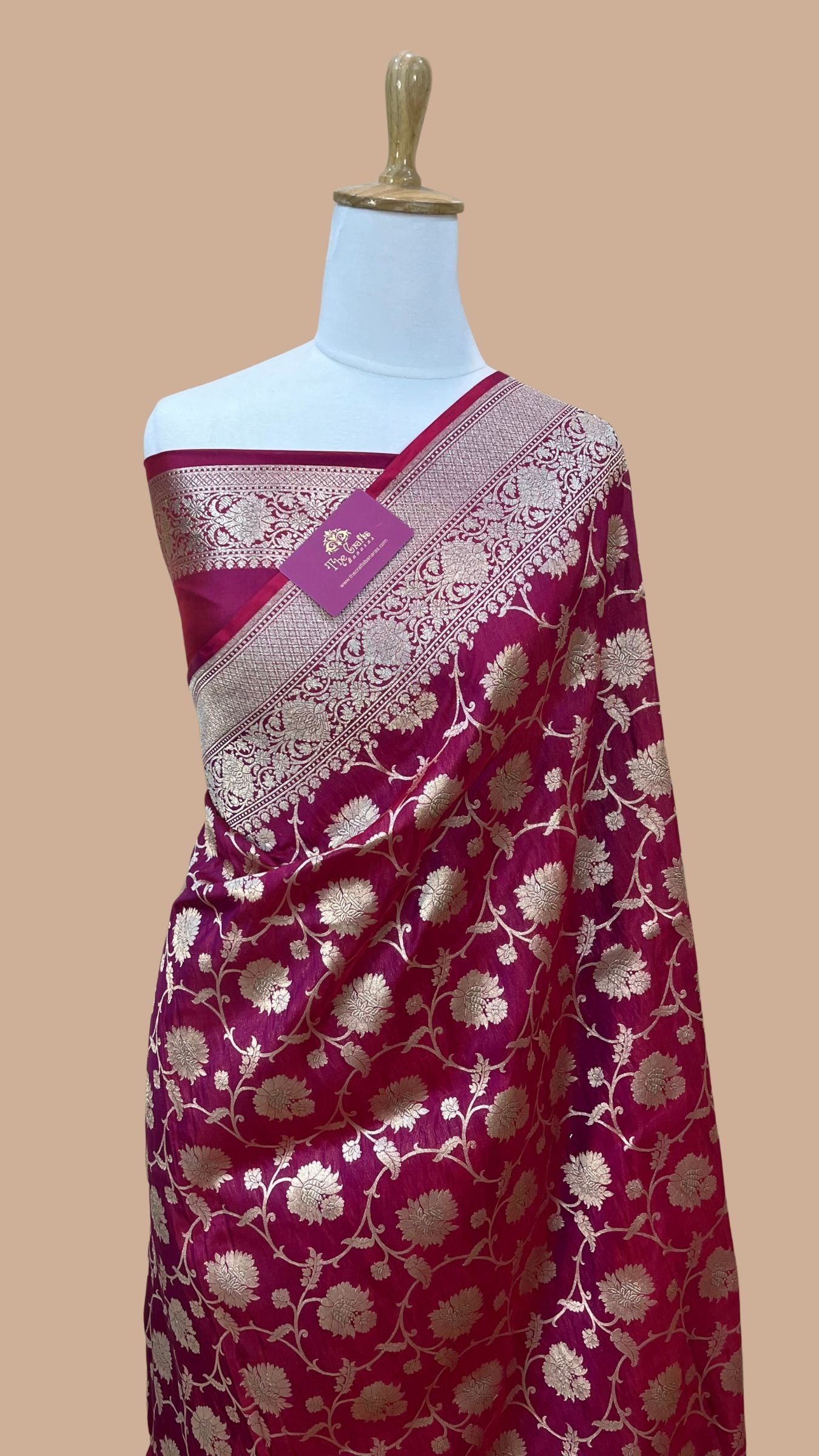 Pure Katan Silk Handloom Banarasi Saree - Jaal work