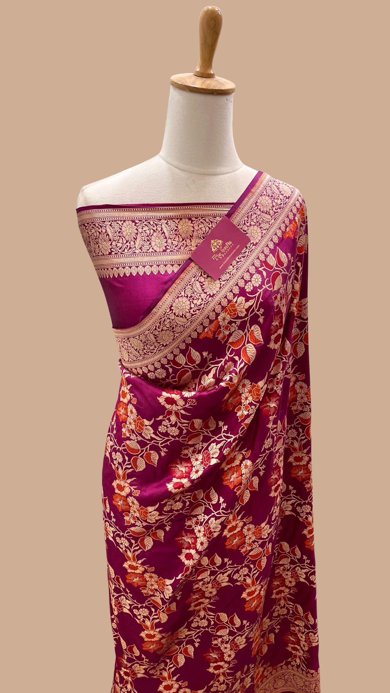 Pure Katan Silk Handloom Banarasi Saree - Jaal work