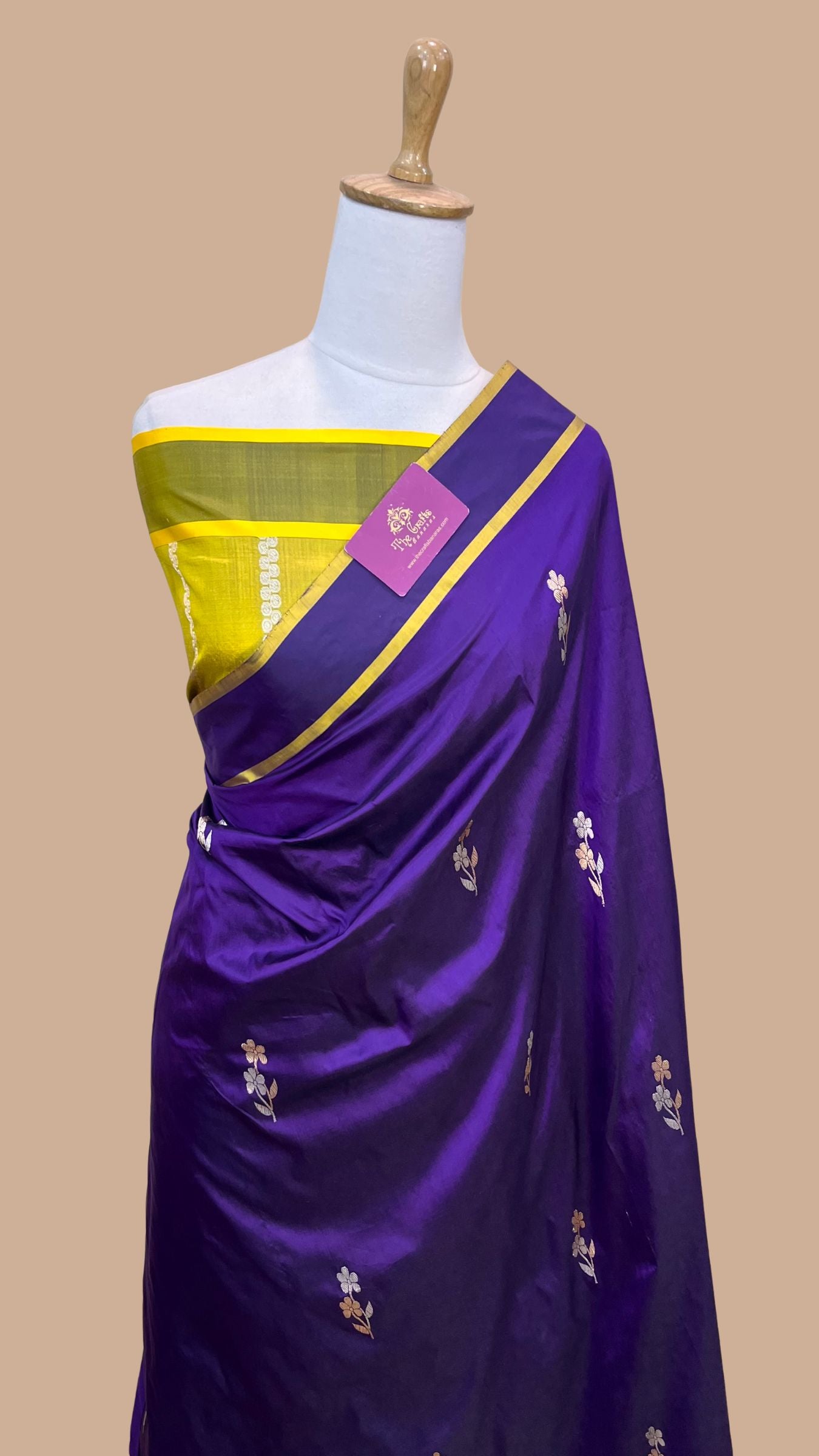 Pure Mango Silk Handloom Banarasi Saree - With Sona Roopa Motifs
