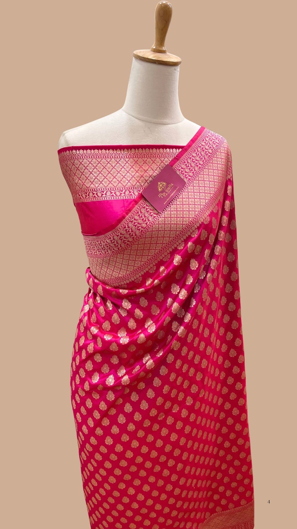 Pure Katan Silk Handloom Banarasi Saree - Jaal work