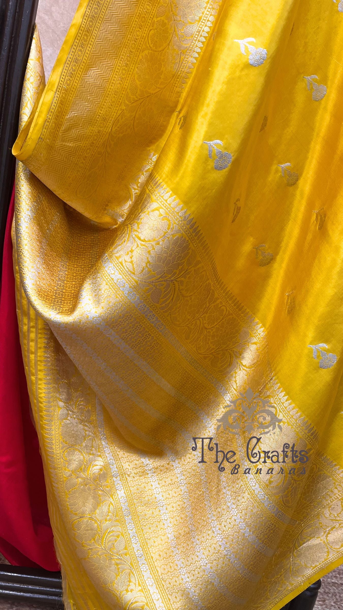 Pure Mango Silk Handloom Banarasi Saree - With Sona Roopa Motifs