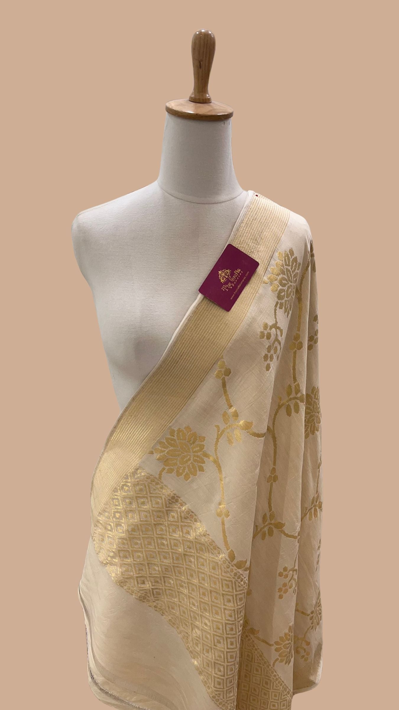 Pure Moonga Silk Banarasi Handloom Dupatta