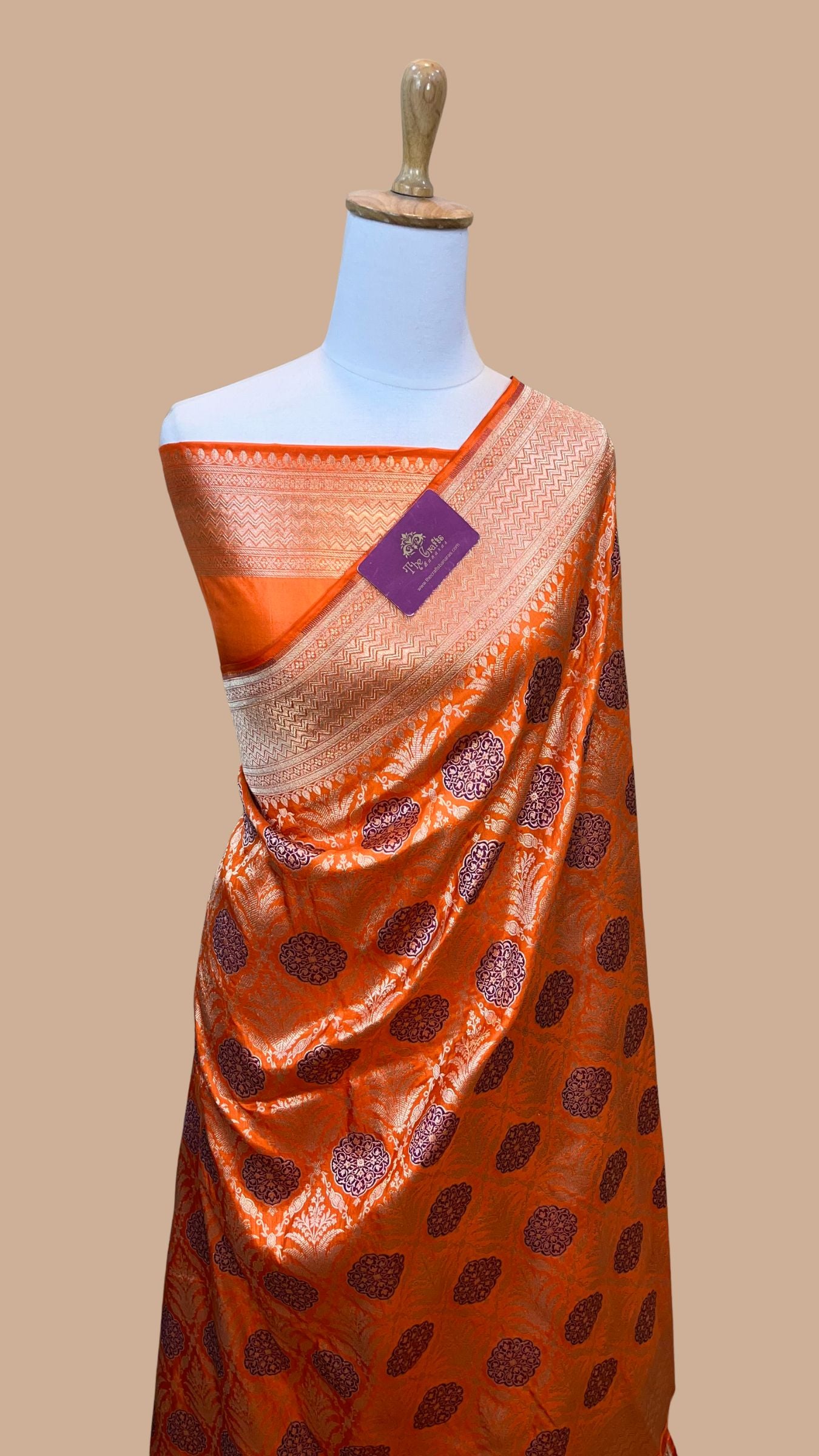 Pure Katan Silk Handloom Banarasi Saree - Tanchui Brocade Meena