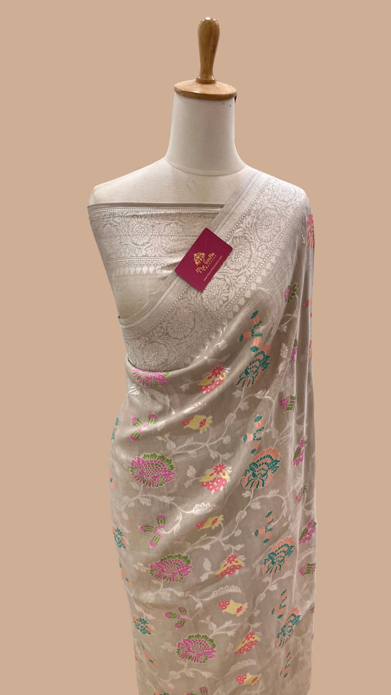 Tussar Georgette Handloom Banarasi Saree - Meenakari