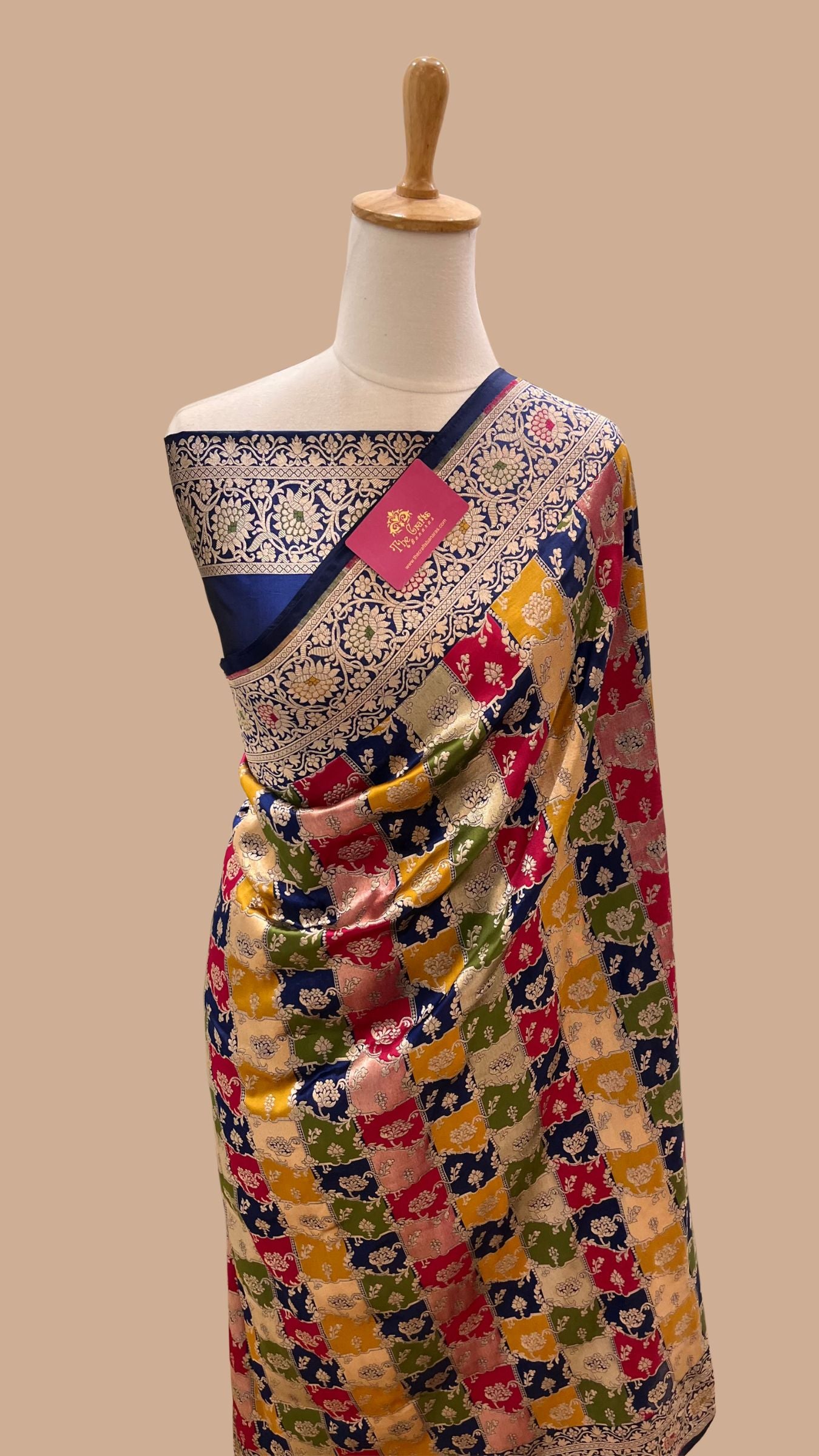 Rangkat Pure Katan Silk Handloom Banarasi Saree - Jaal with meenakari