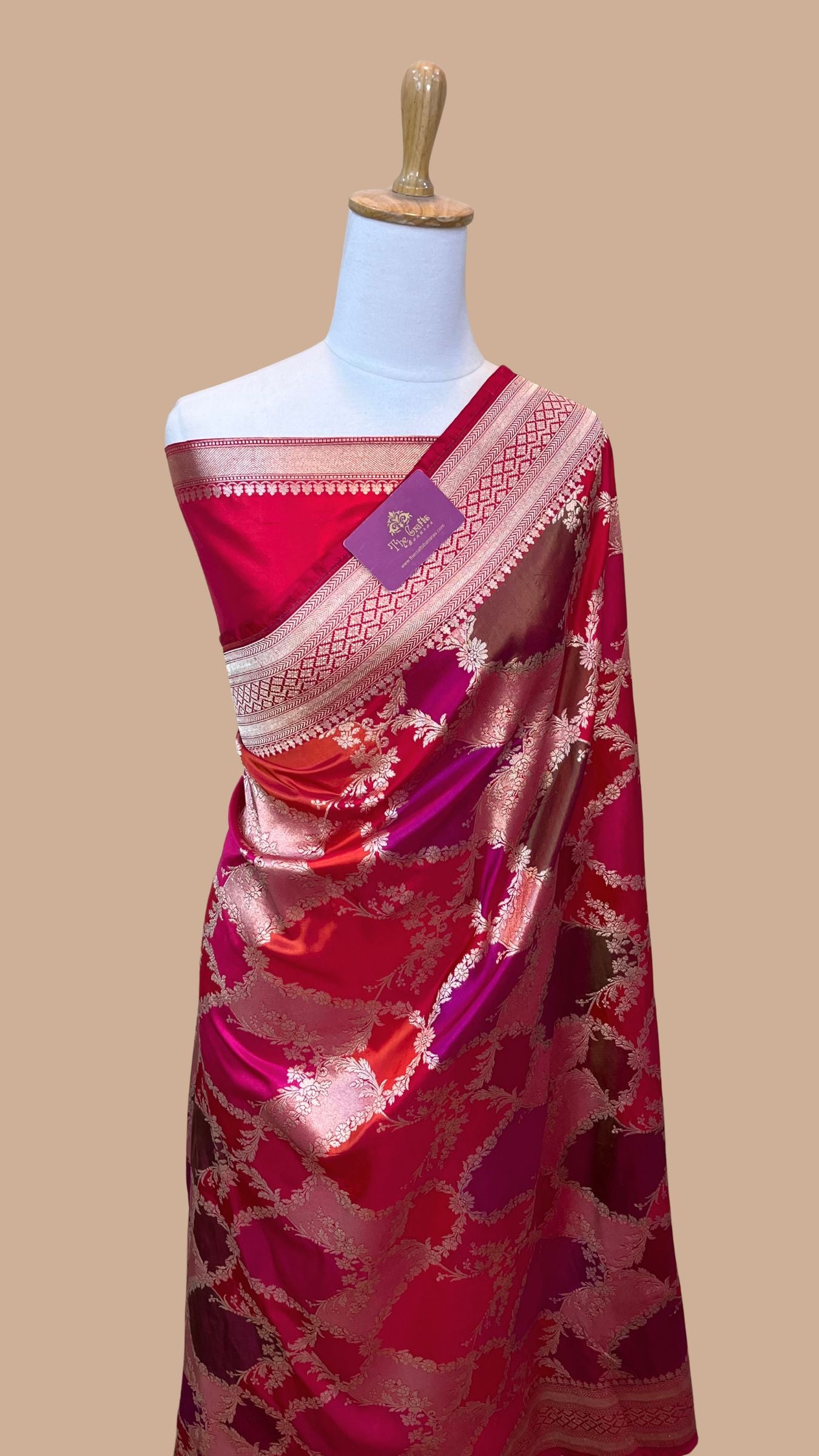 Rangkat Pure Katan Silk Handloom Banarasi Saree - All over Jaal work