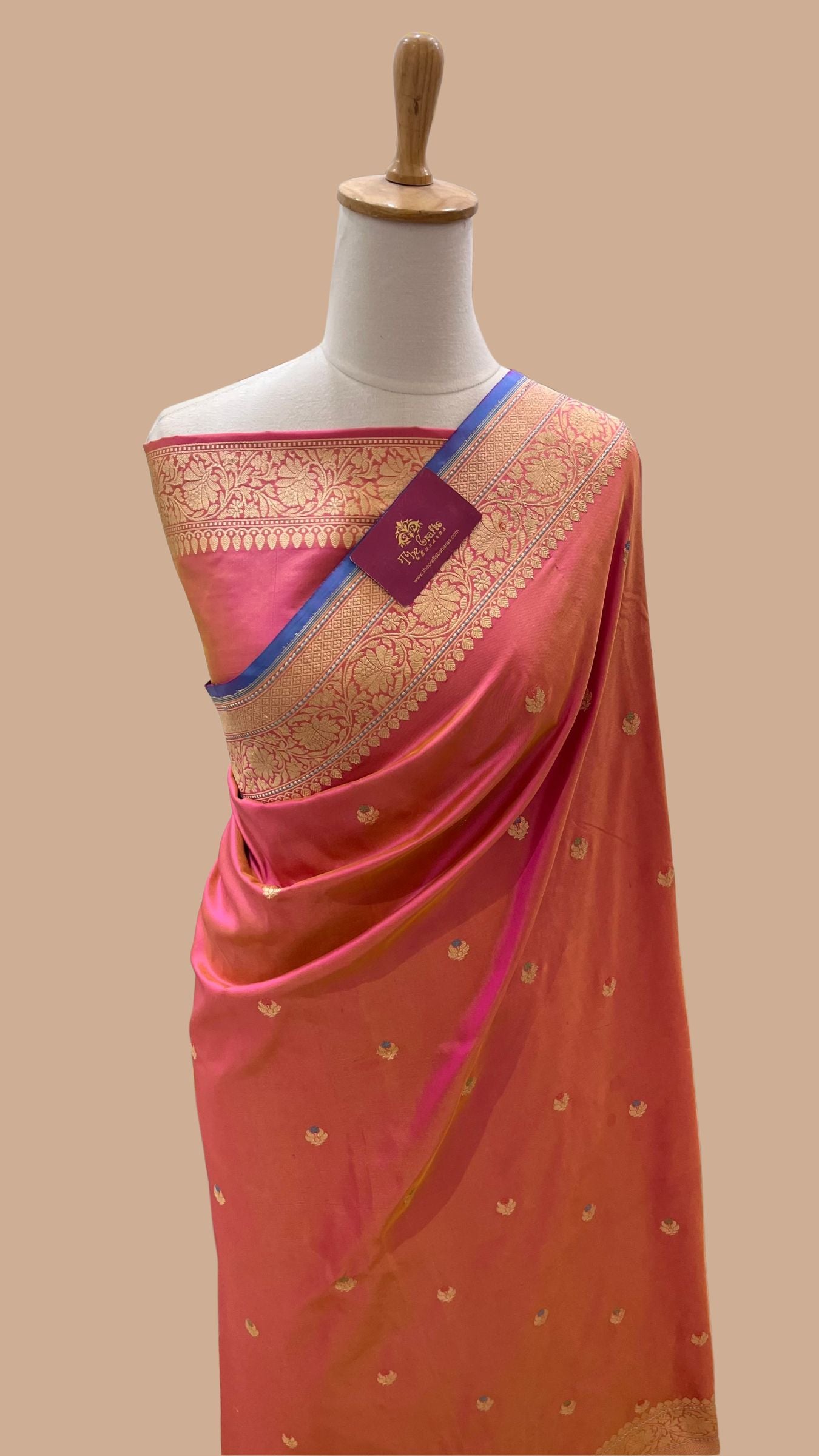 Pure Katan Silk Handloom Banarasi Saree - with kadhua meenakari motifs