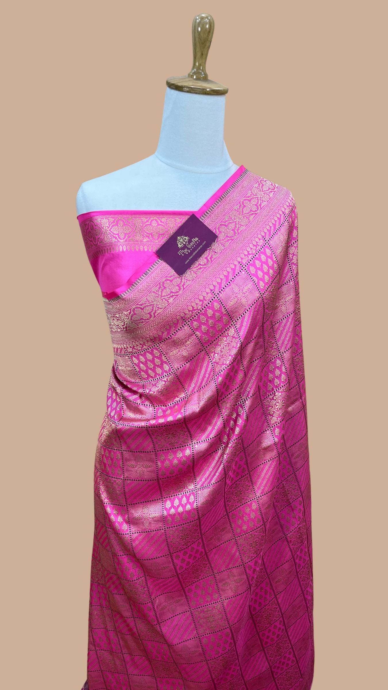 Pure Katan Silk Handloom Banarasi Saree - Tanchui Brocade Meena