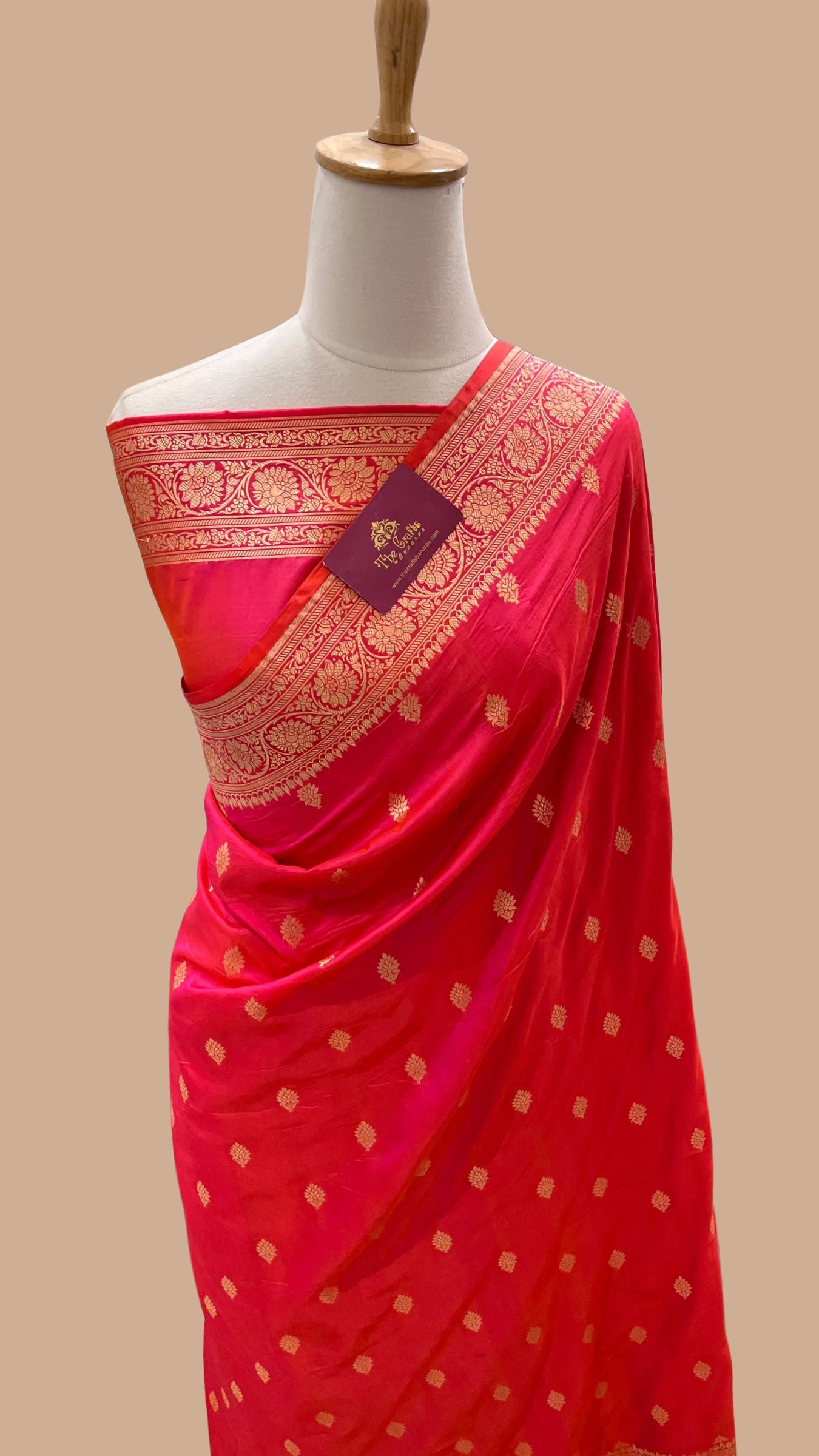 Pure Katan Silk Handloom Banarasi Saree - Jaal work
