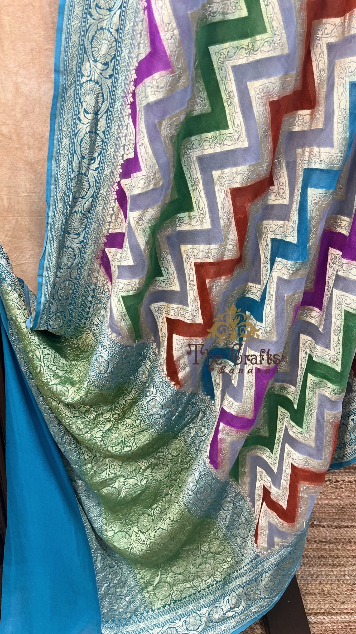 Khaddi Georgette Handloom Banarasi Saree - Water Zari