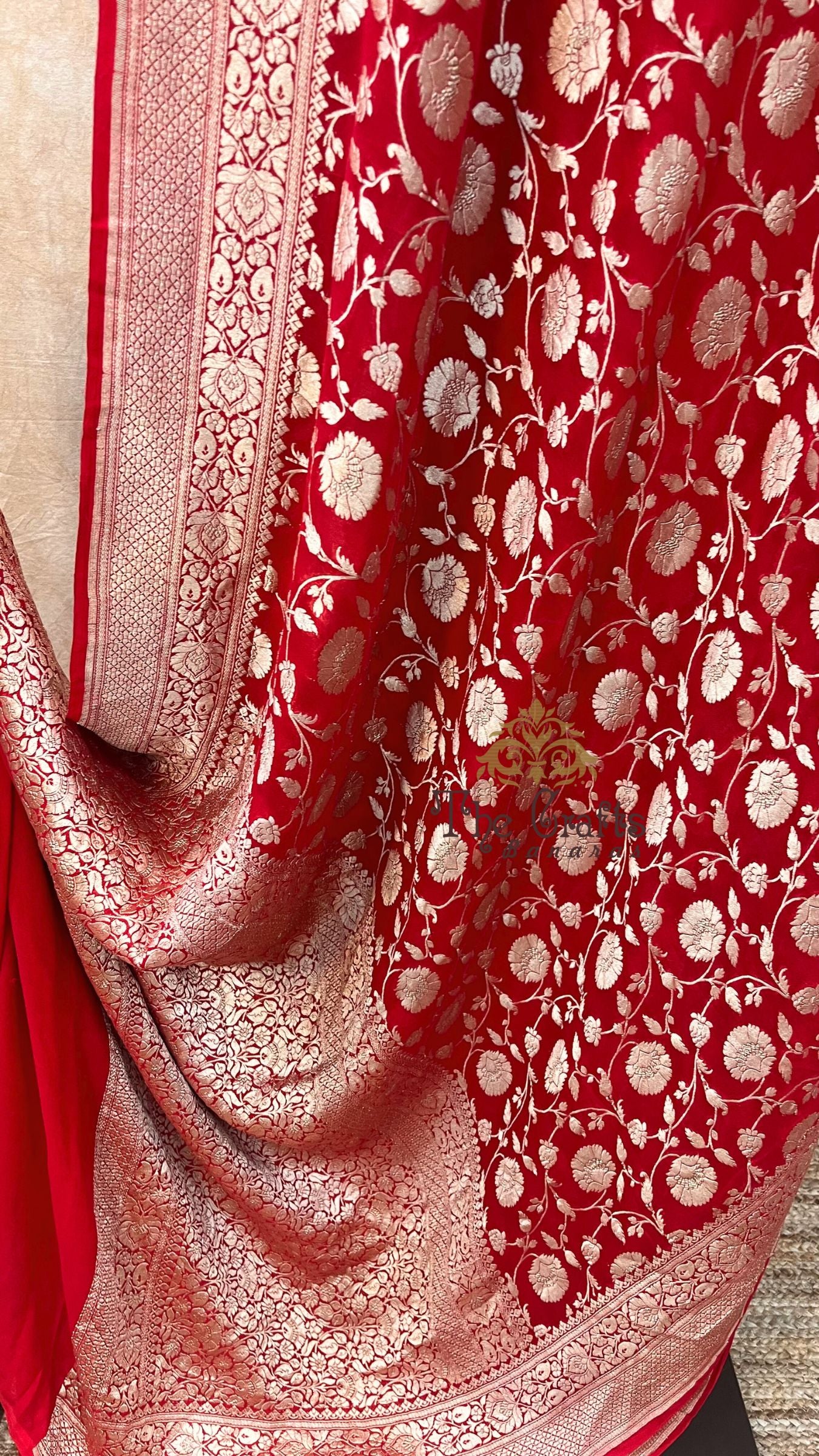 Khaddi Georgette Handloom Banarasi Saree - Water Zari