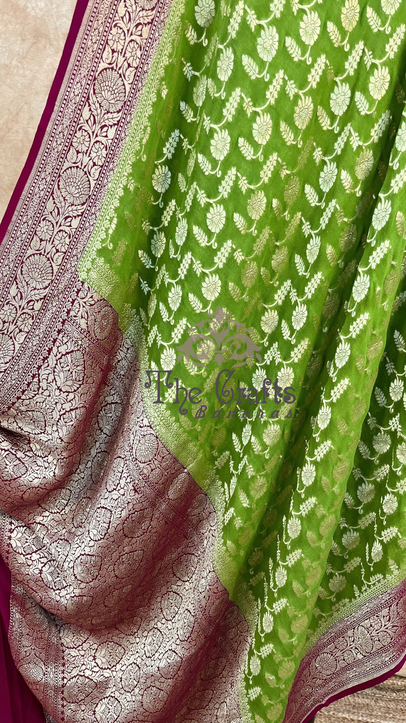 Khaddi Georgette Banarasi Saree - Water Zari