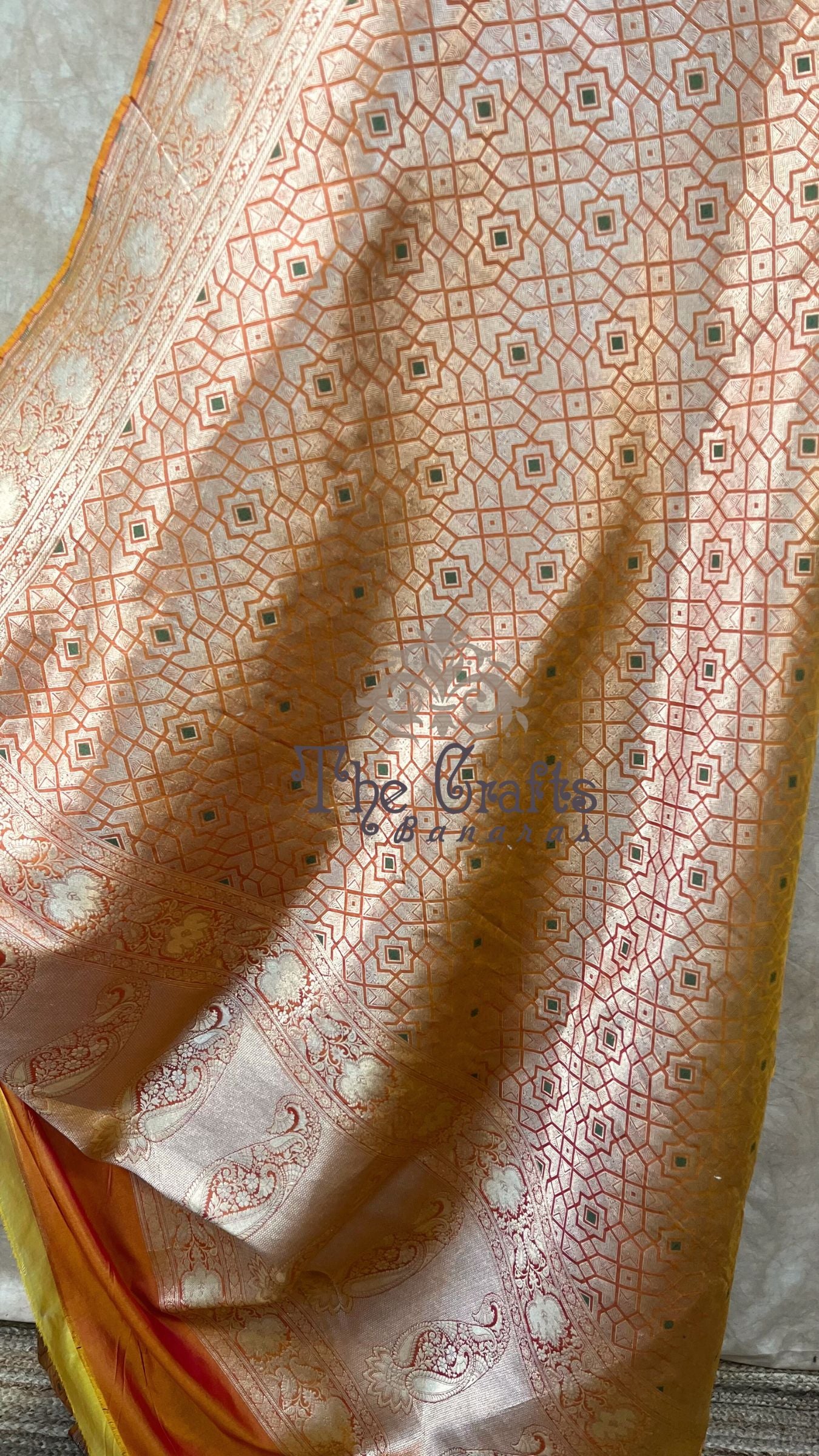 Pure Katan Silk Handloom Banarasi Saree - Tanchui Brocade Meena