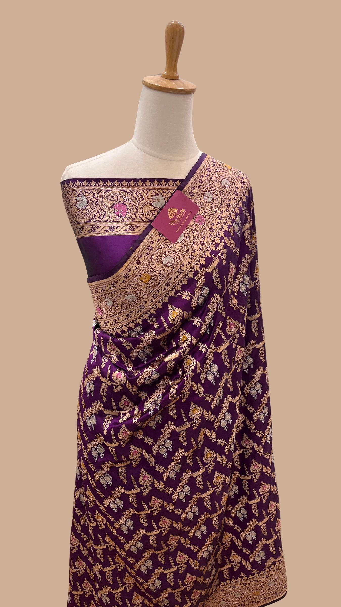 Pure Katan Silk Handloom Banarasi Saree - Jaal With Meenakari
