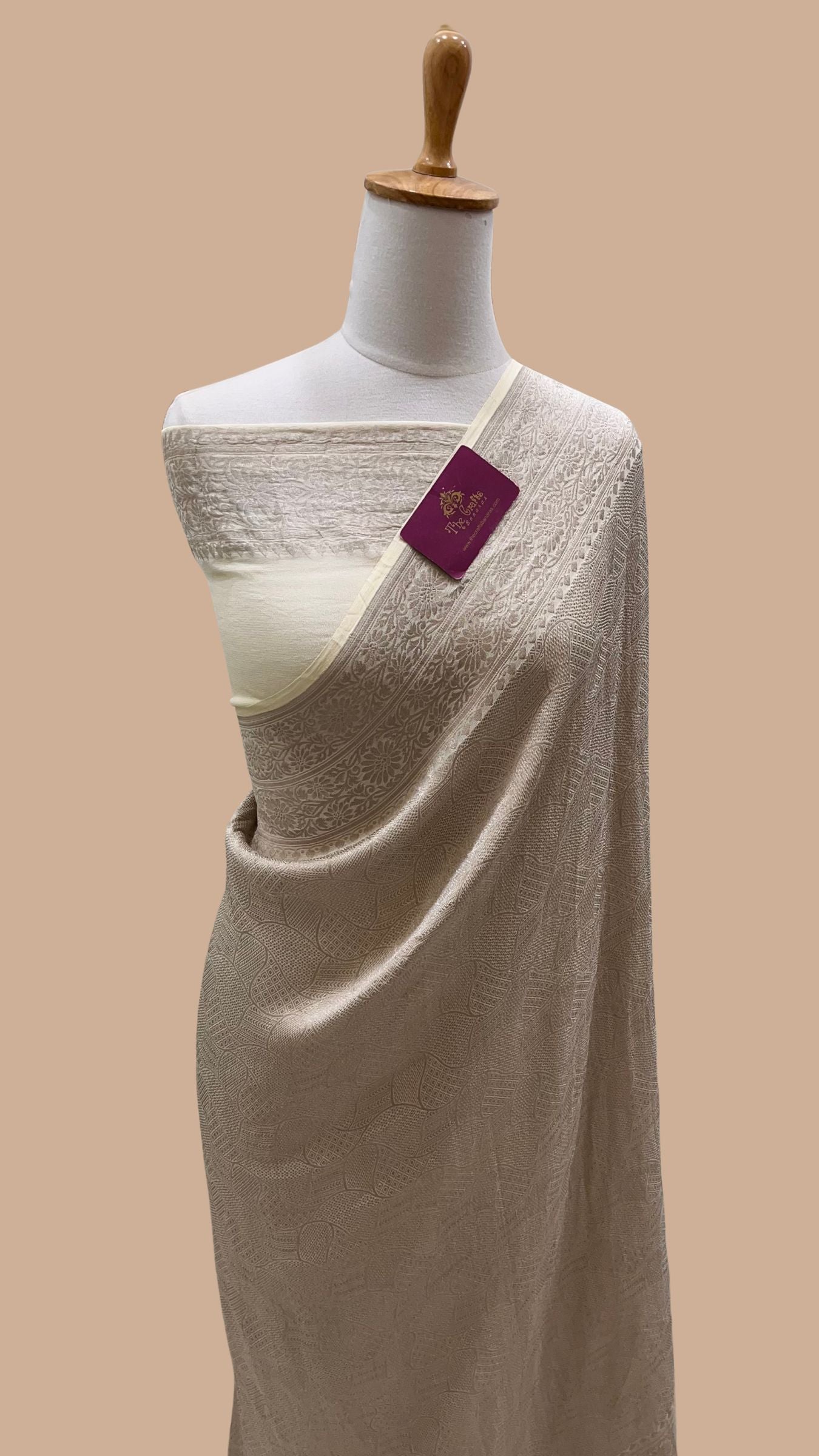 Khaddi Georgette Handloom Banarasi Saree - Tanchui Brocade