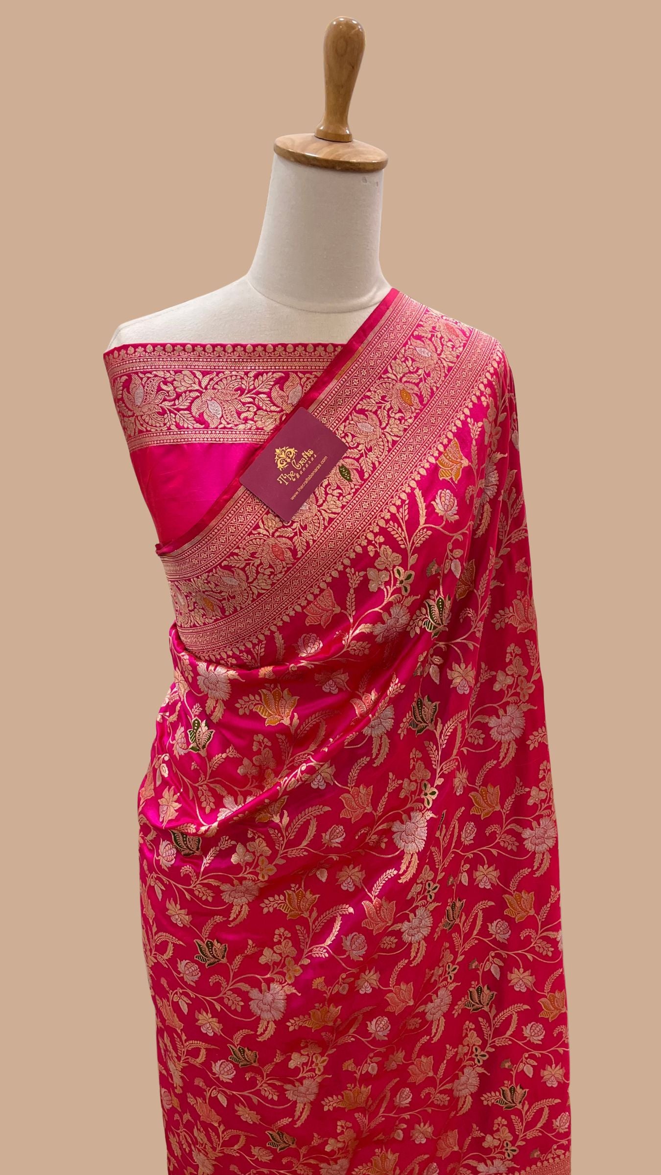 Pure Katan Silk Handloom Banarasi Saree - Jaal Work With Meenakari