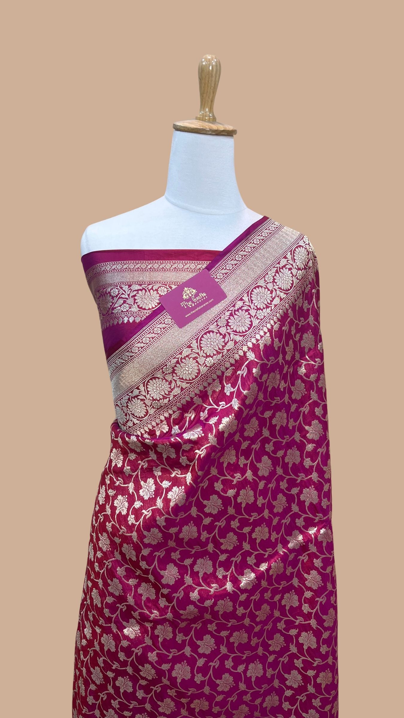 Pure Katan Silk Handloom Banarasi Saree - Jaal work