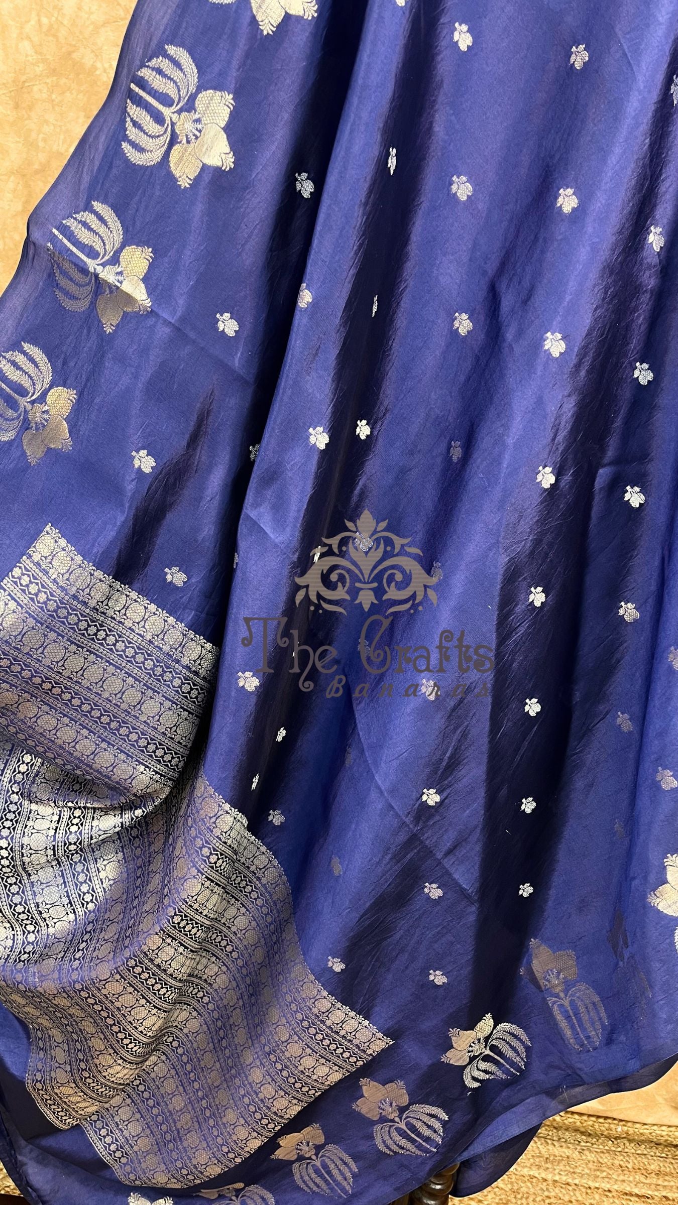 Pure Raw Mango Silk Handloom Banarasi Saree