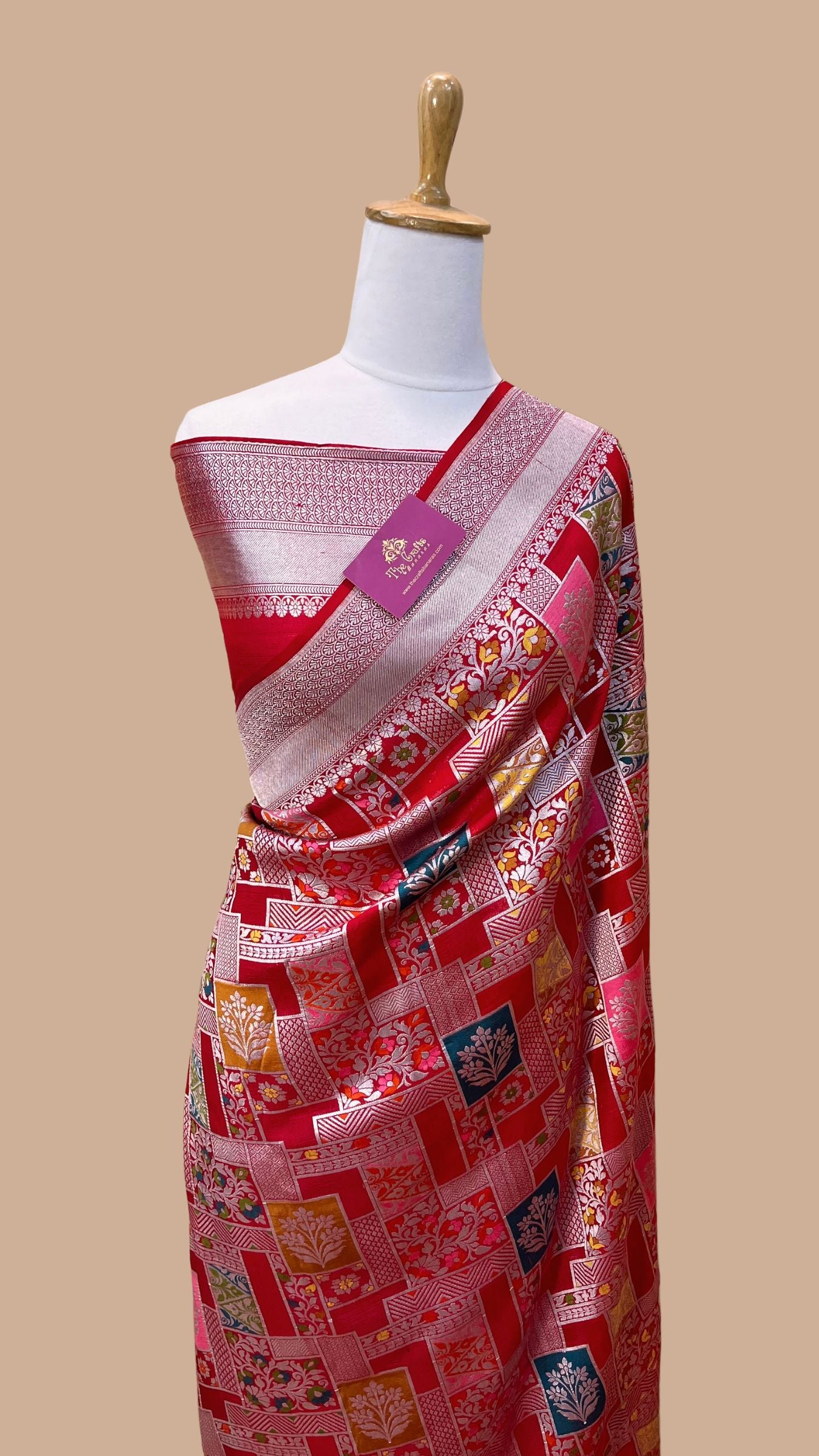 Tissue Georgette Handloom Banarasi Saree - Jaal with Meenakari