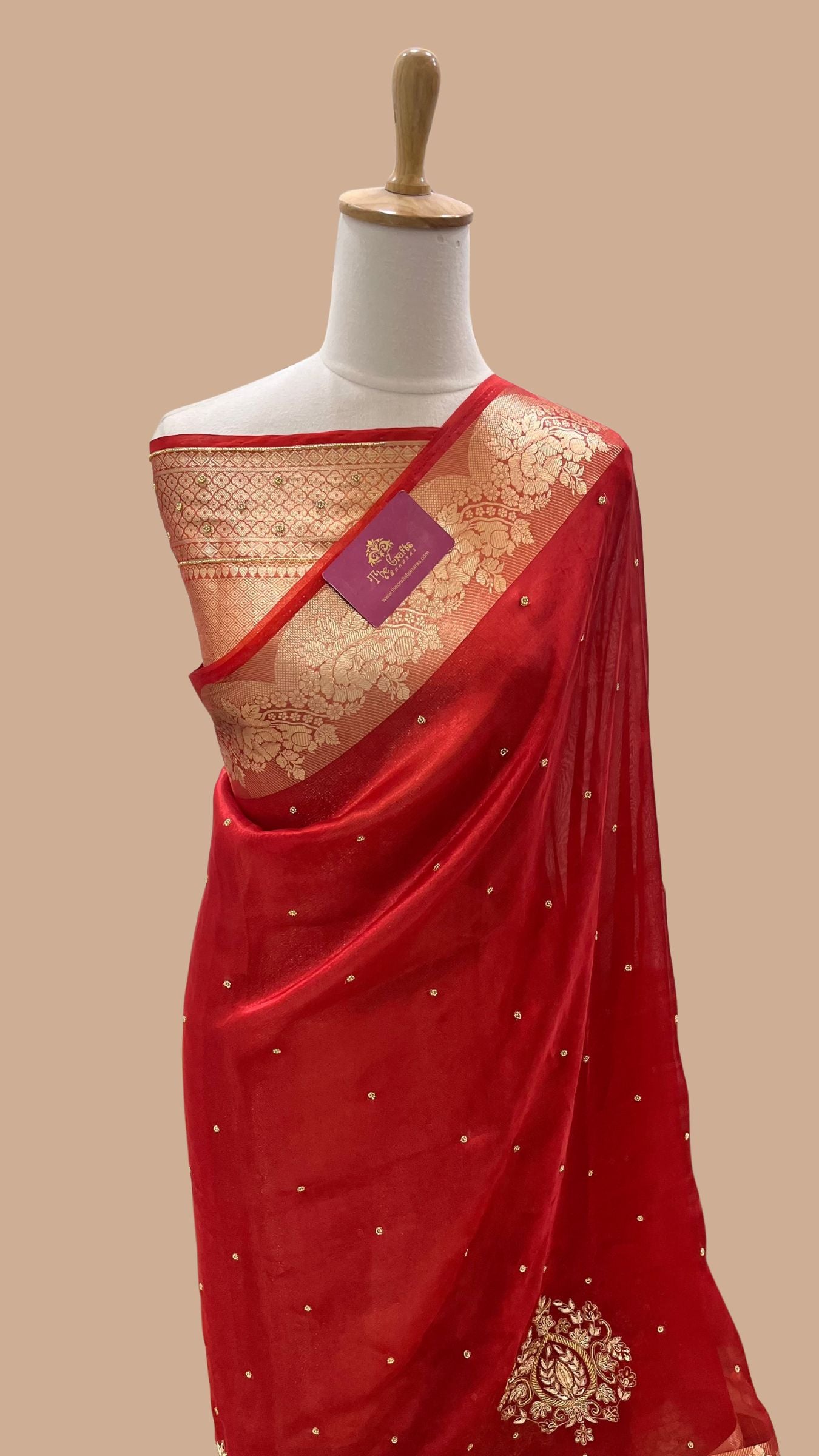 Pure Kora Silk Handloom Banarasi Saree - Handwork Zardozi Cut Dana and Stone Work