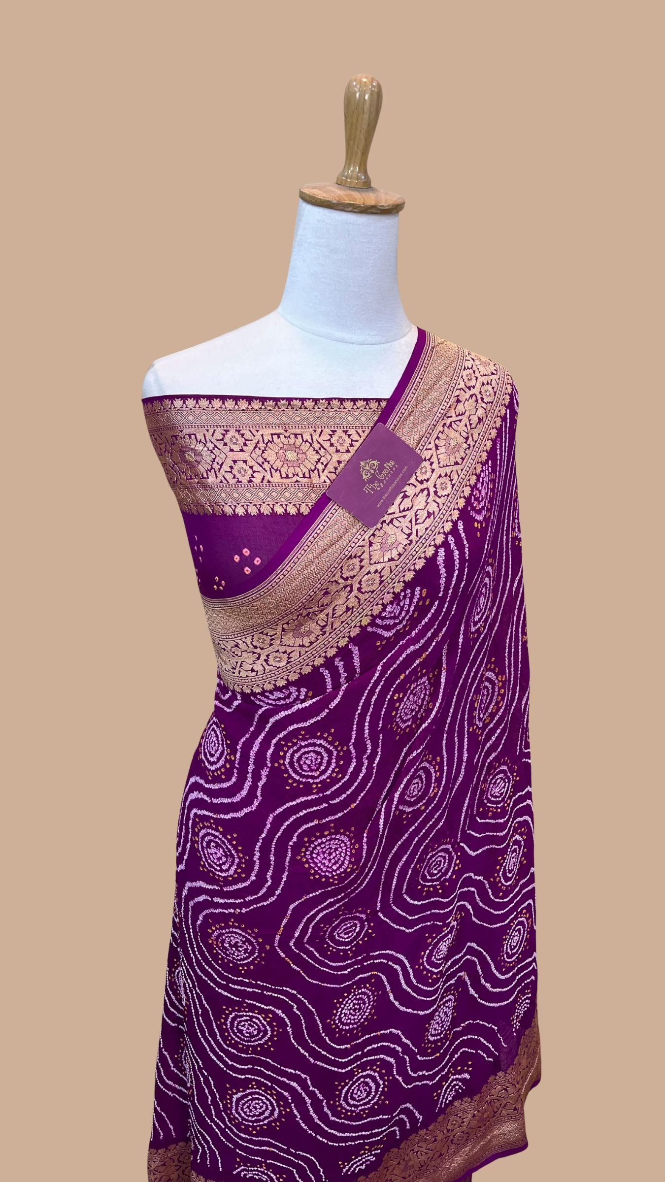 Pure Georgette Banarasi Handloom Bandhej Saree
