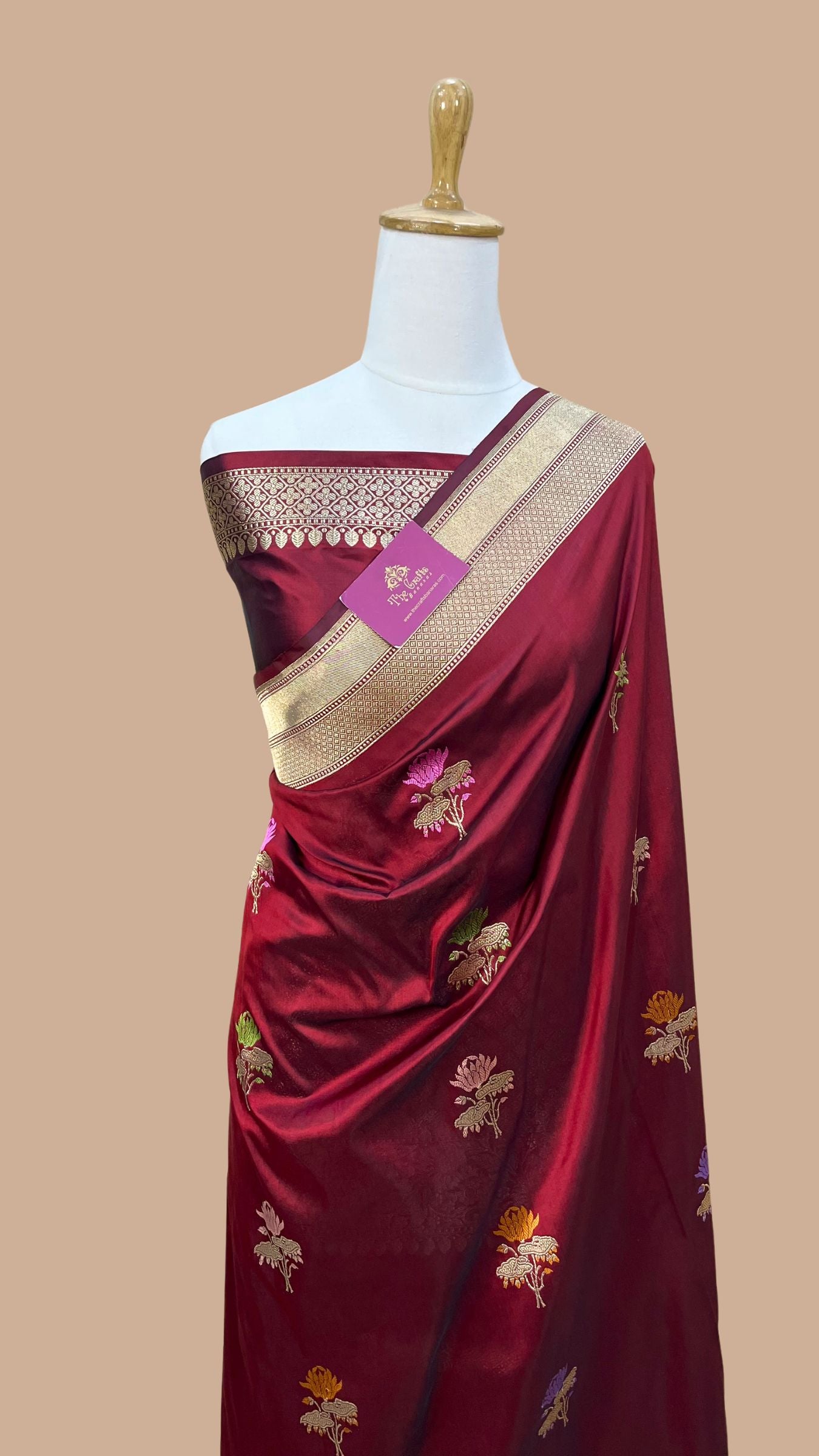 Pure Katan Silk Handloom Banarasi Saree - with meenakari kadhua work