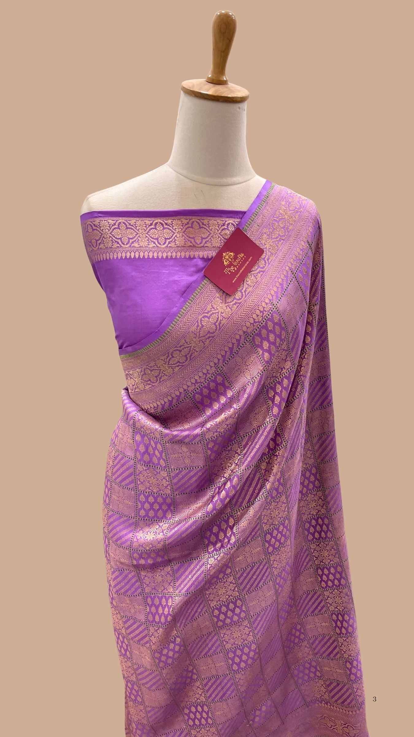 Pure Katan Silk Handloom Banarasi Saree - Tanchui Brocade Meena