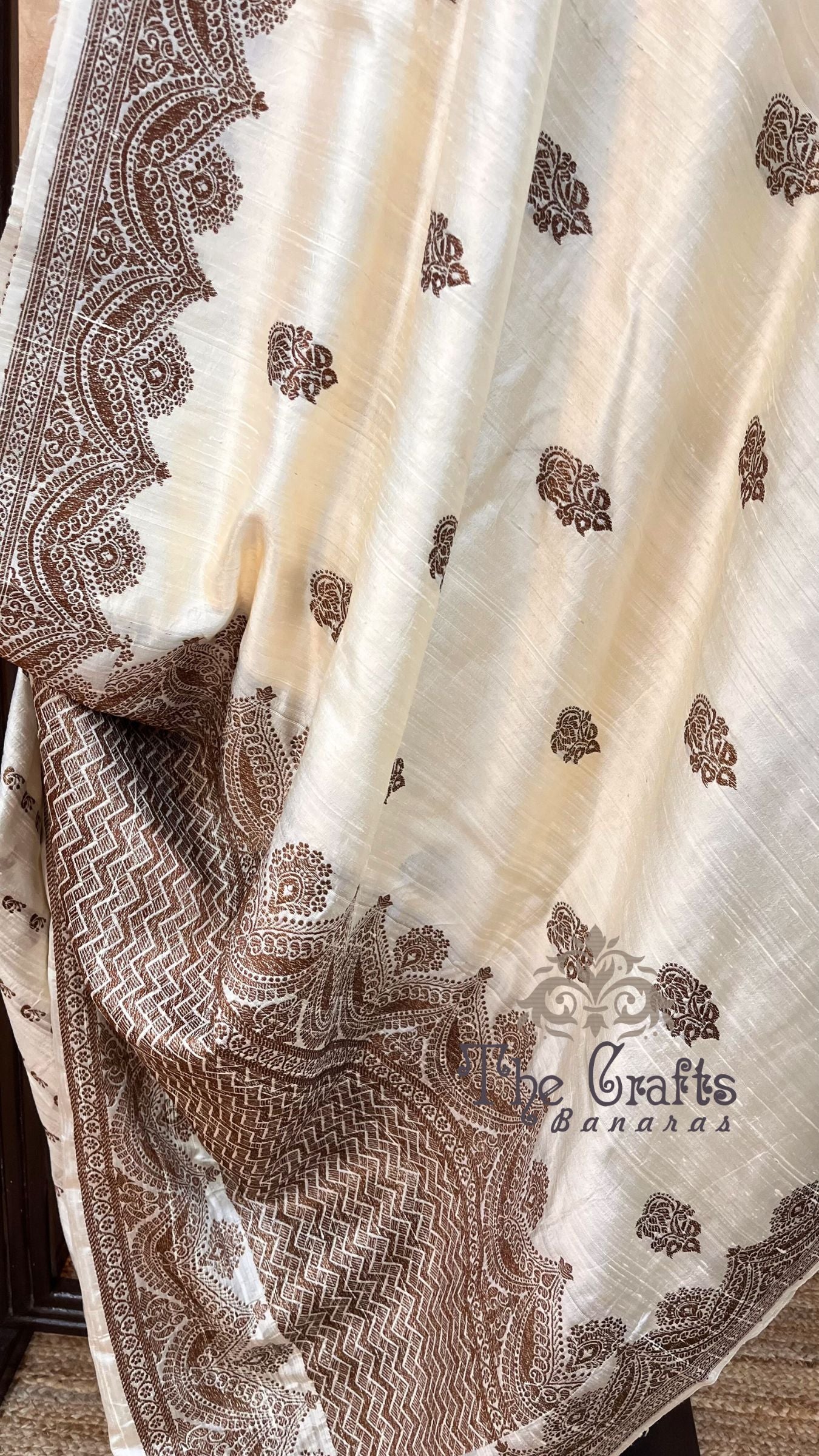 Pure Raw Silk Handloom Banarasi Saree