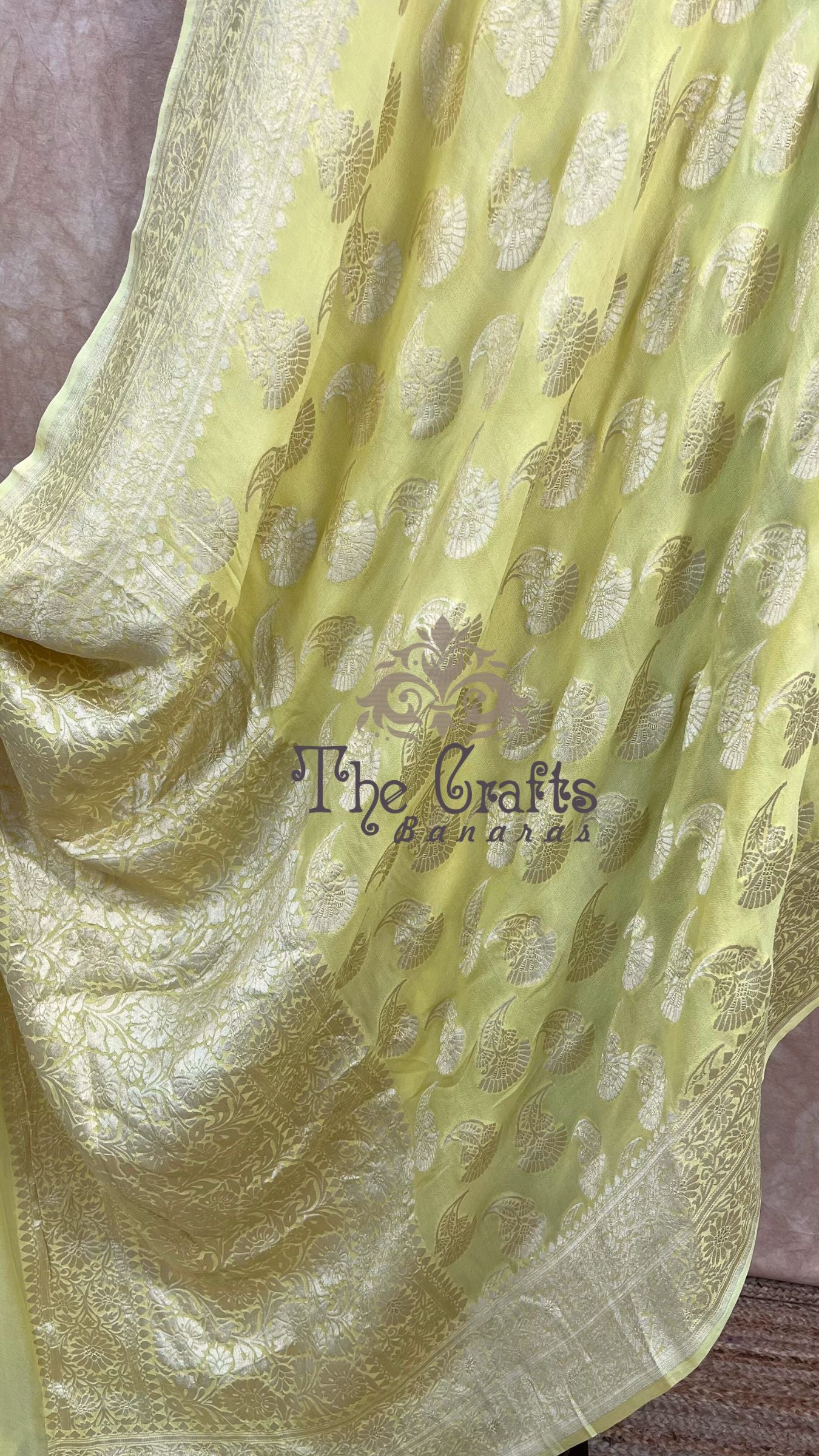 Khaddi Georgette Handloom Banarasi Saree