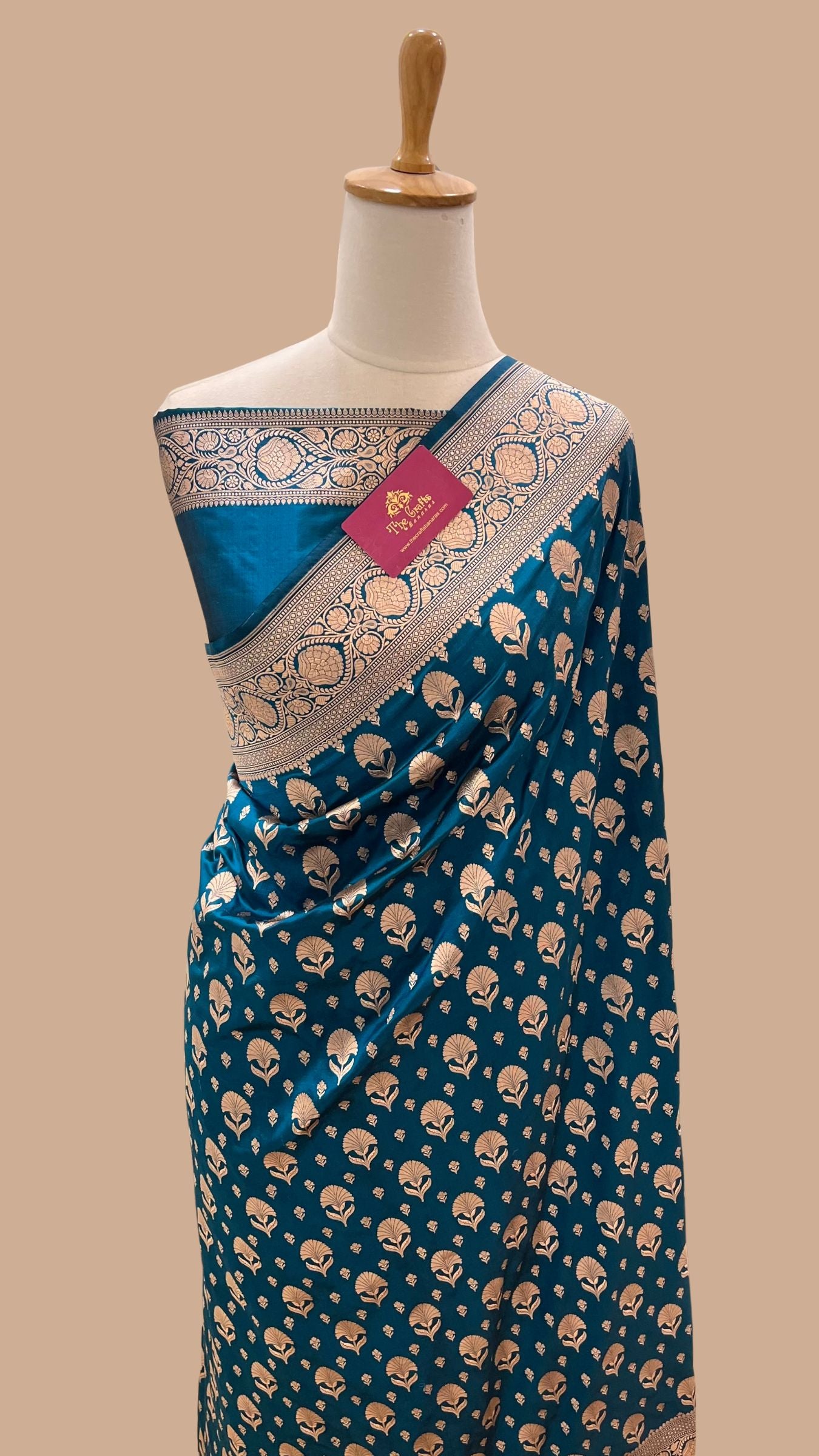 Pure Katan Silk Handloom Banarasi Saree - Jaal work