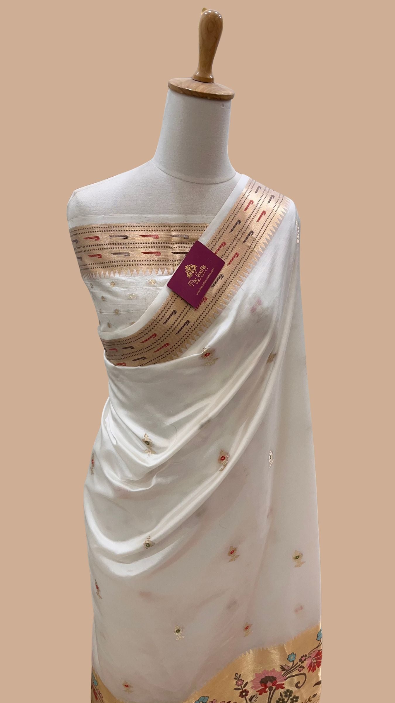Pure Mango Silk Handloom Banarasi Saree - with Paithani Border