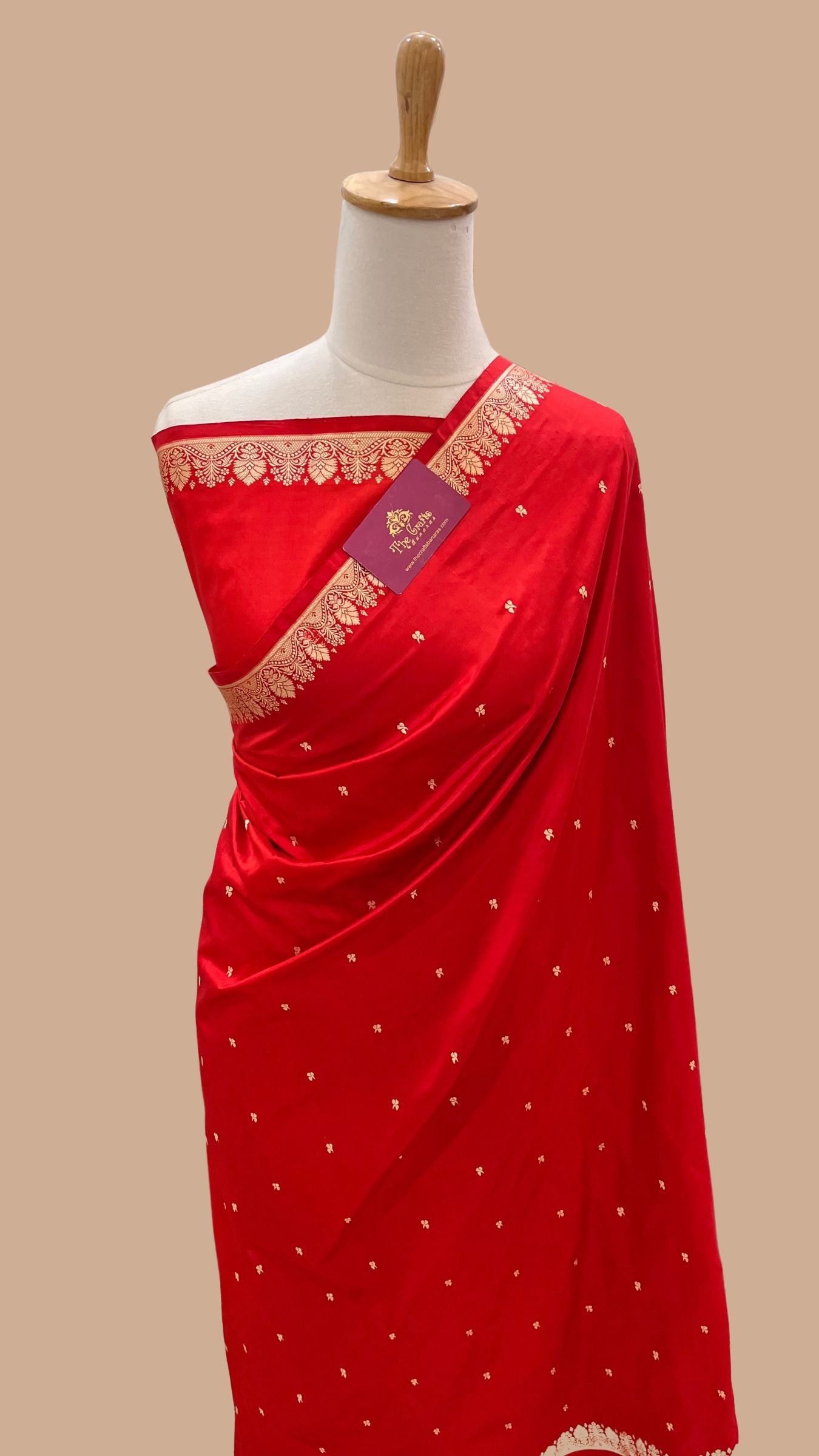 Pure Katan Silk Handloom Banarasi Saree - Resham Chunri Buti